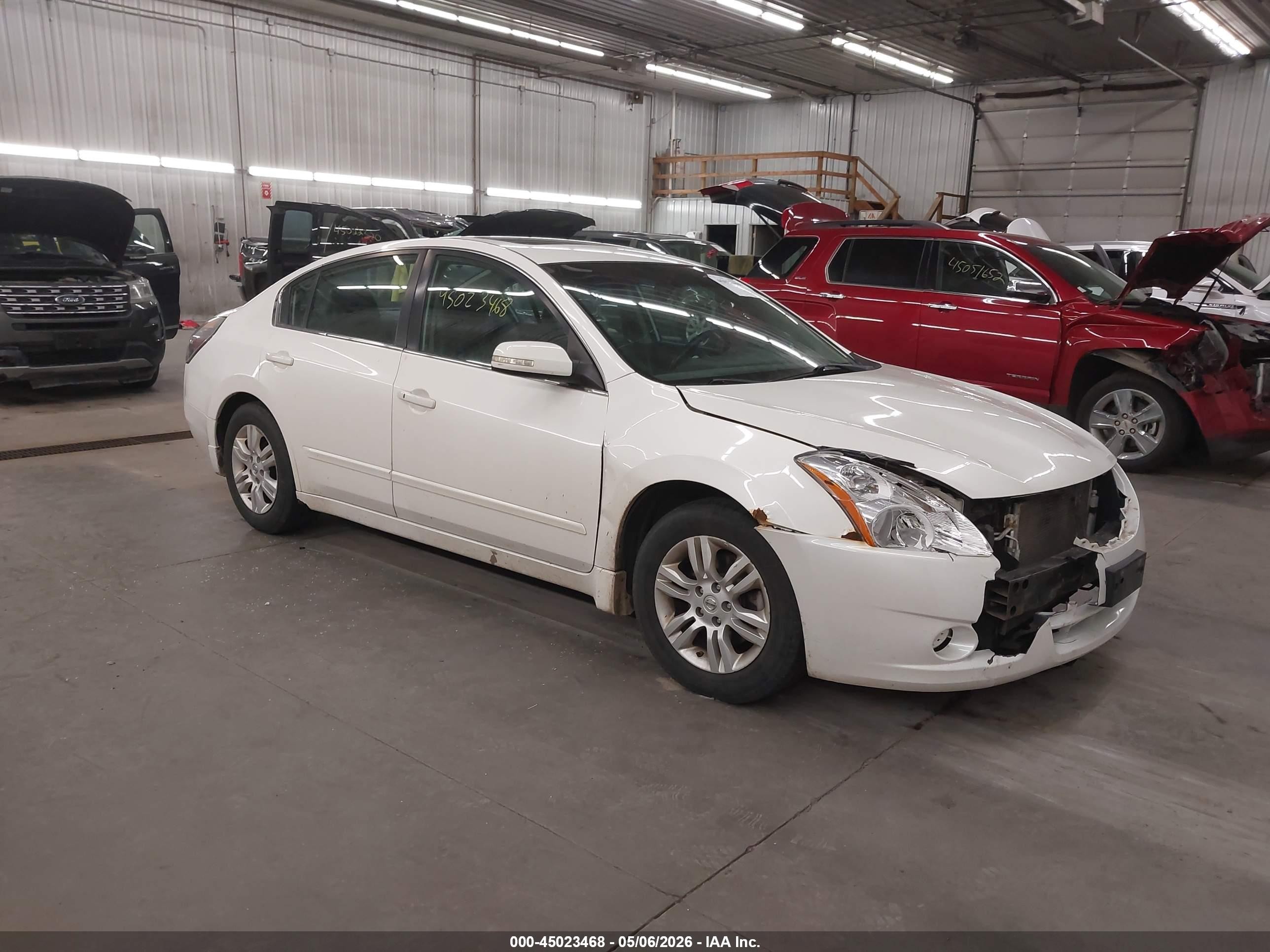 2012 Nissan Altima S, VIN 1N4AL2AP0CC131067 — Front end