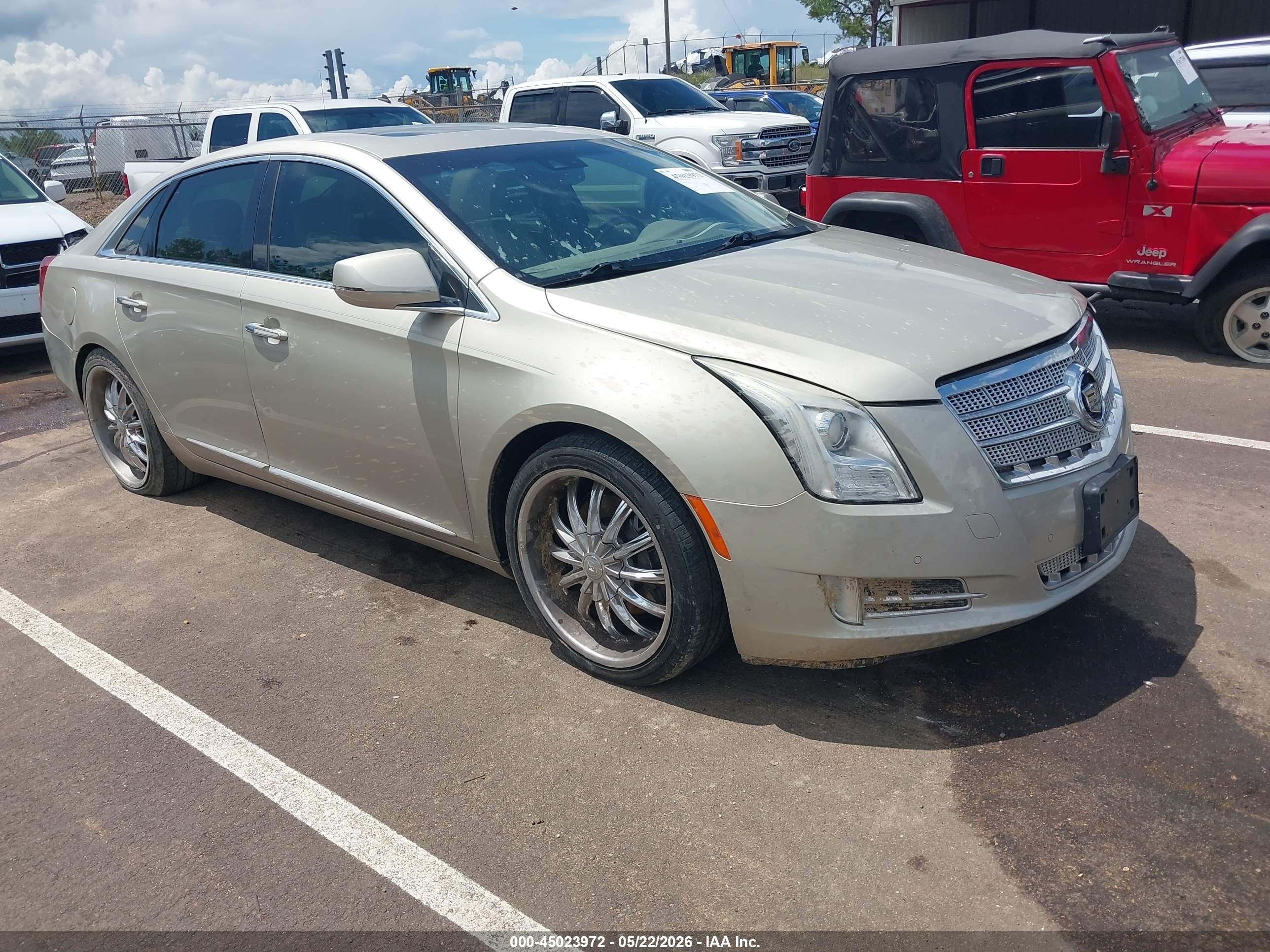 2013 Cadillac XTS Platinum, VIN 2G61V5S33D9164335 — Repossession