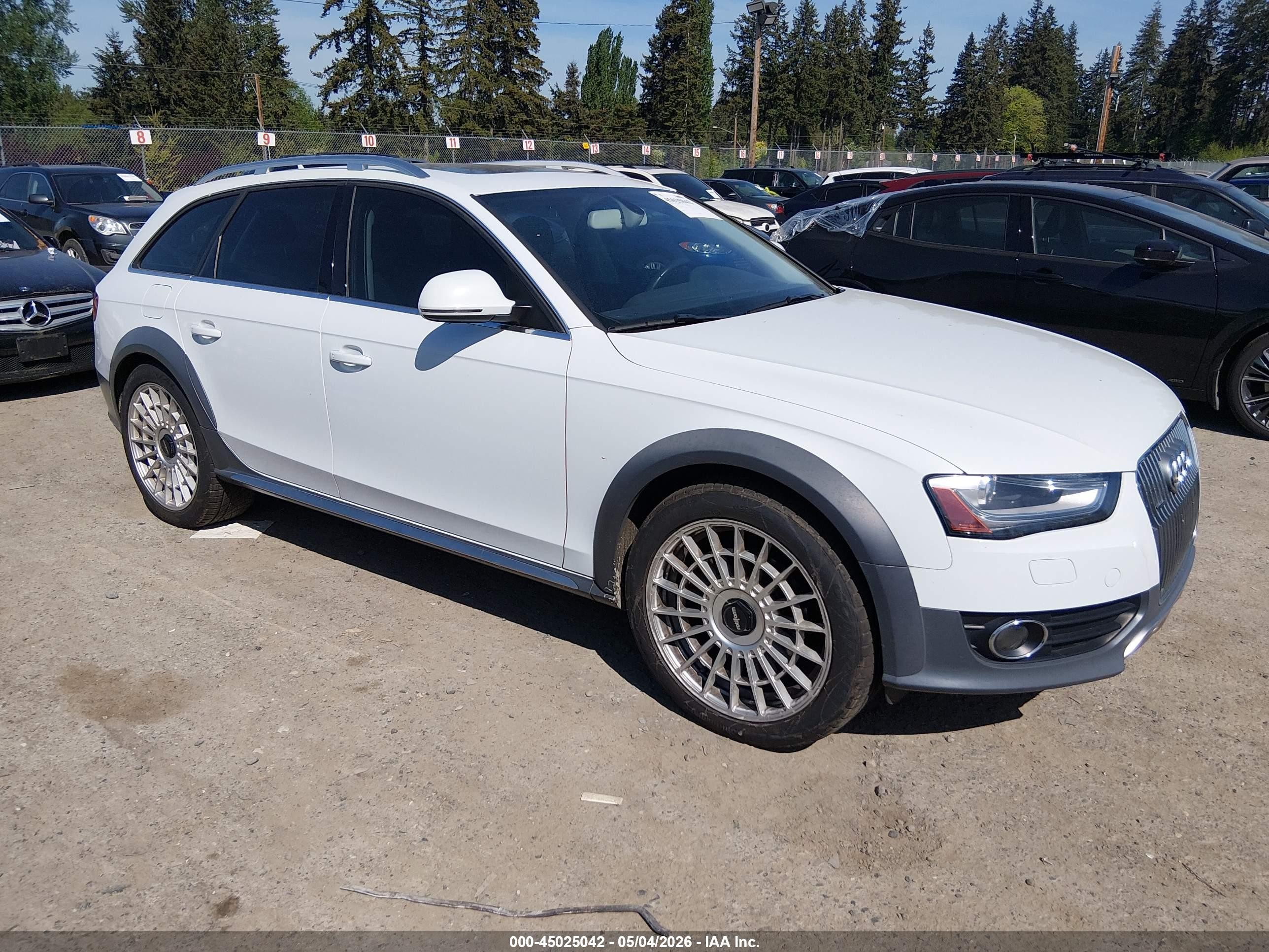 2013 Audi allroad A4 Premium Plus, VIN WA1UFAFL9DA131087 — Обычный износ