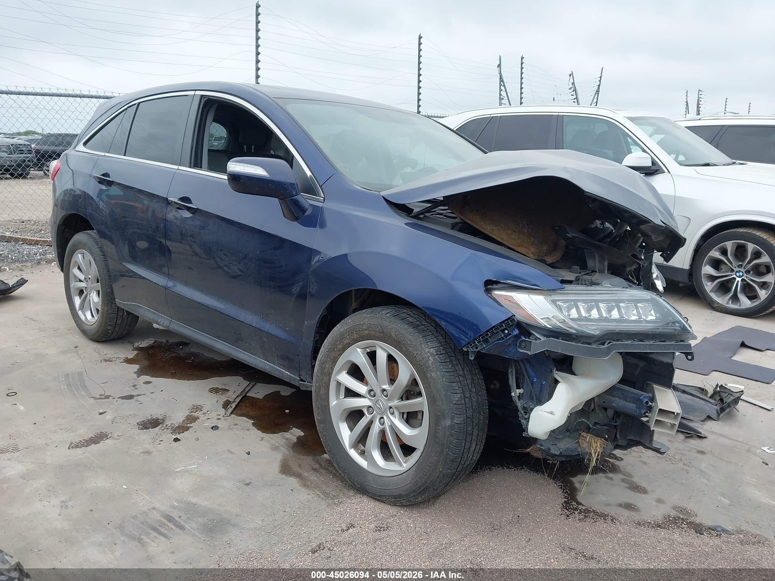 2017 Acura RDX Technology, VIN 5J8TB3H50HL023864 — Front end