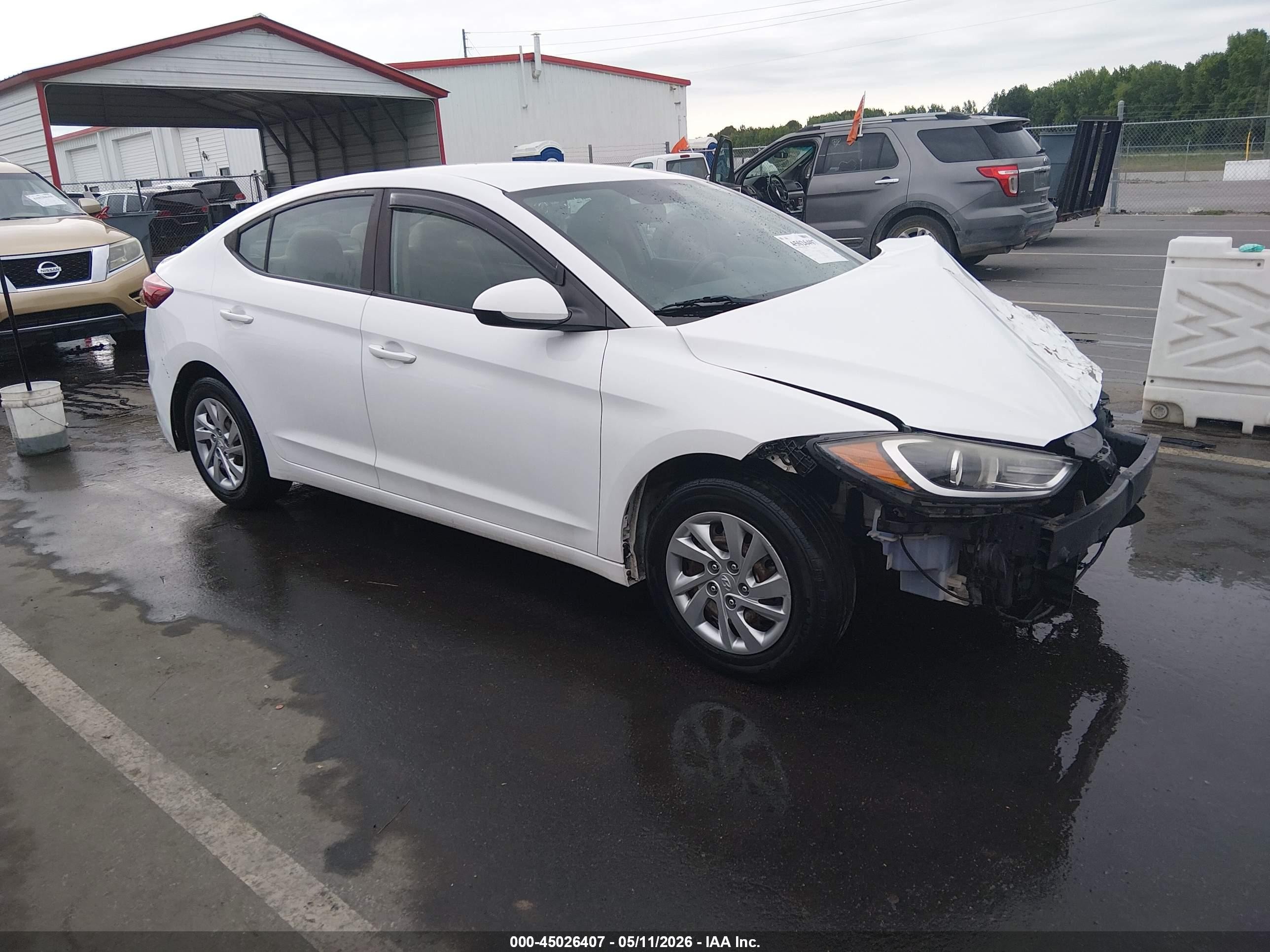 2018 Hyundai Elantra SE, VIN KMHD74LFXJU446103 — Front end
