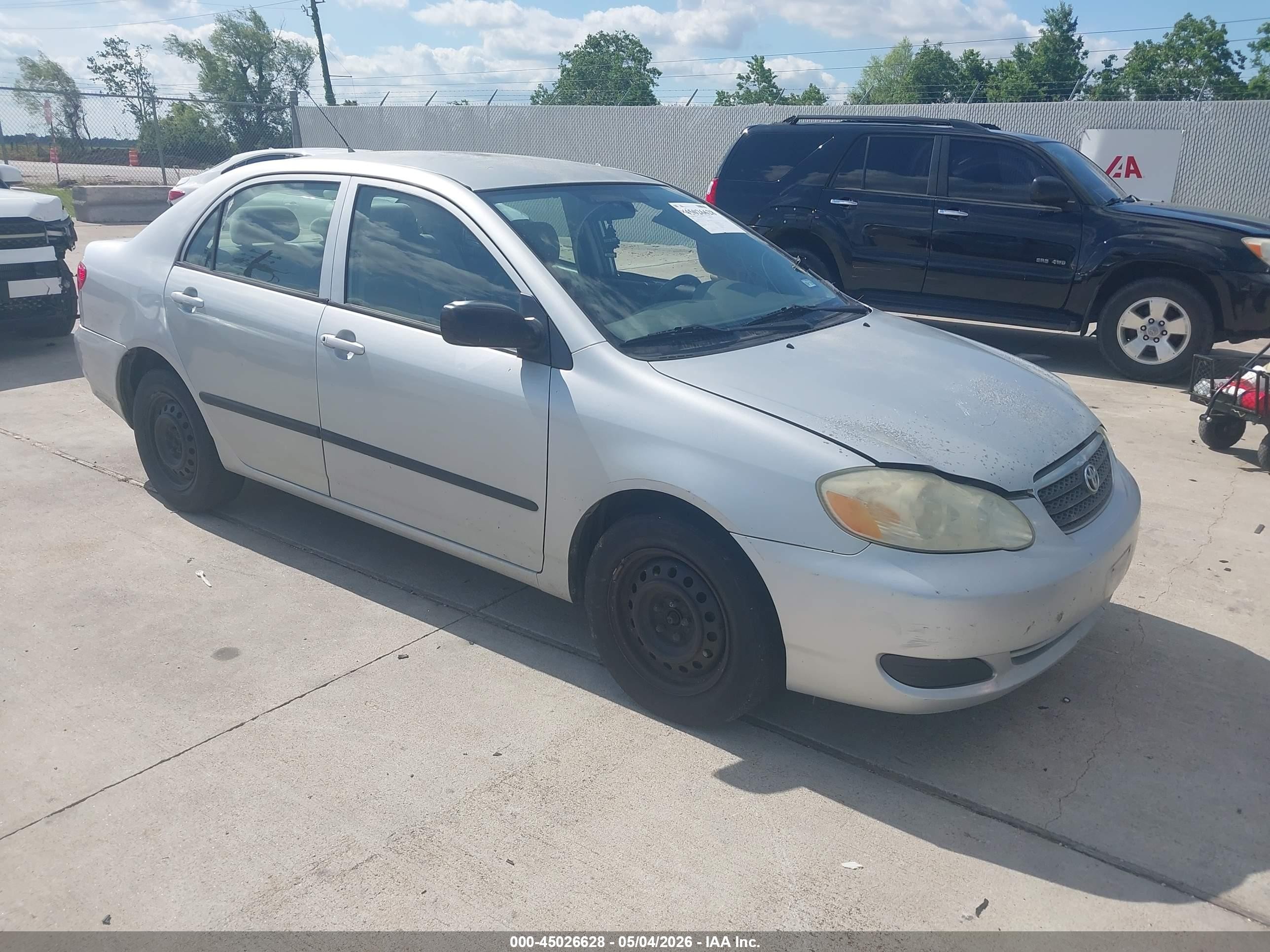 2006 Toyota Corolla CE, VIN 1NXBR32E76Z571104 — Side