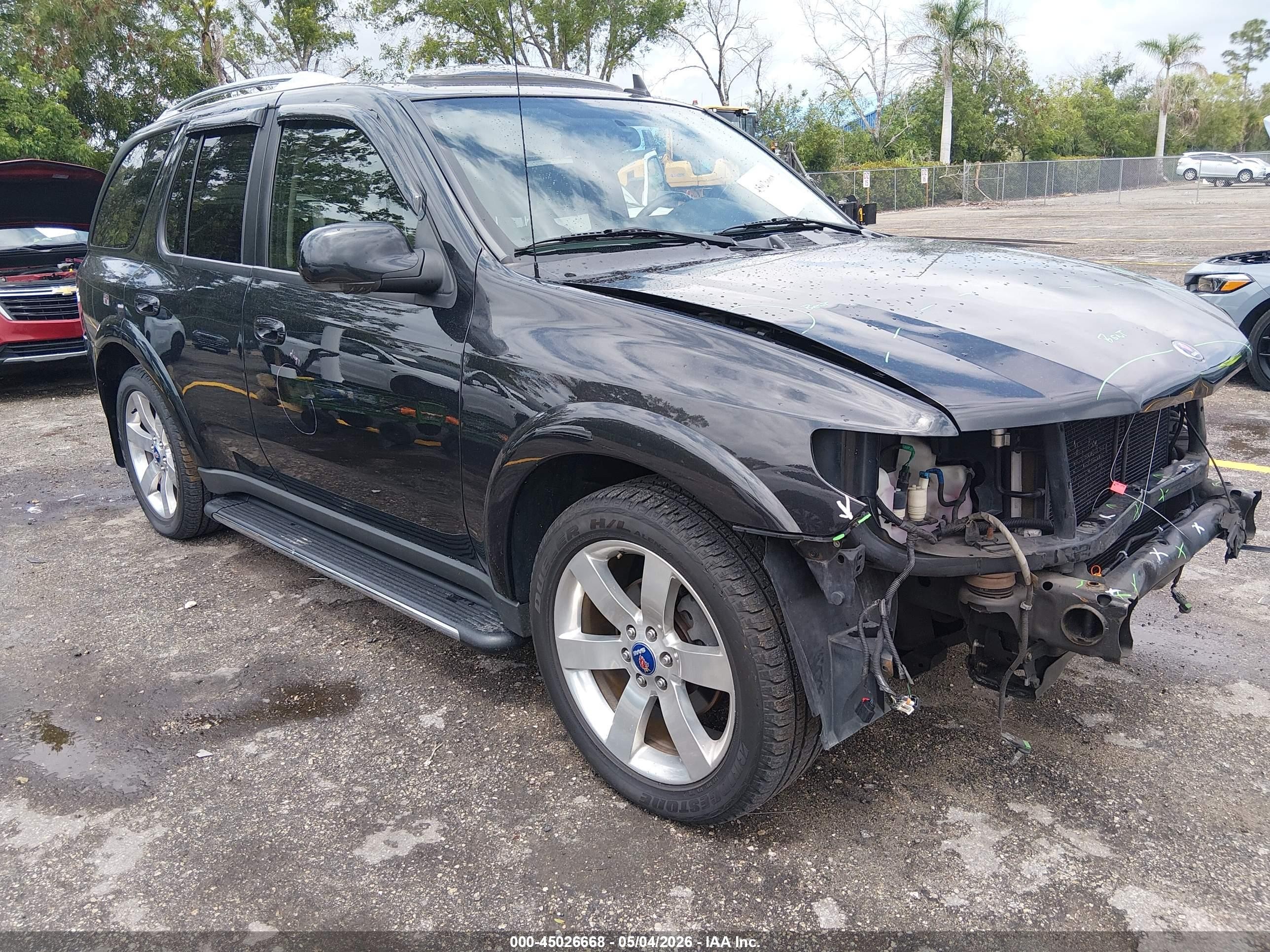 2008 Saab 9-7X, VIN 5S3ET13H082801672 — Front end