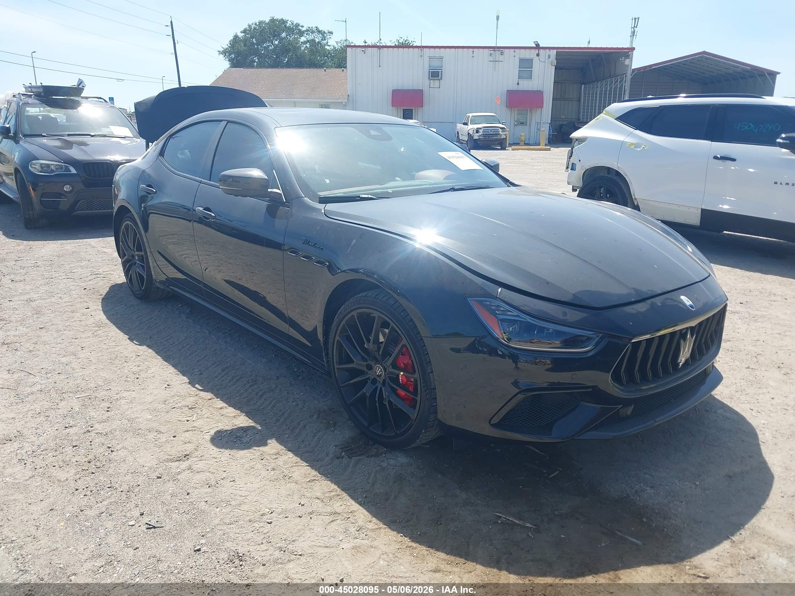 2023 Maserati Ghibli Modena, VIN ZAM57YSM4PX418848 — Зад