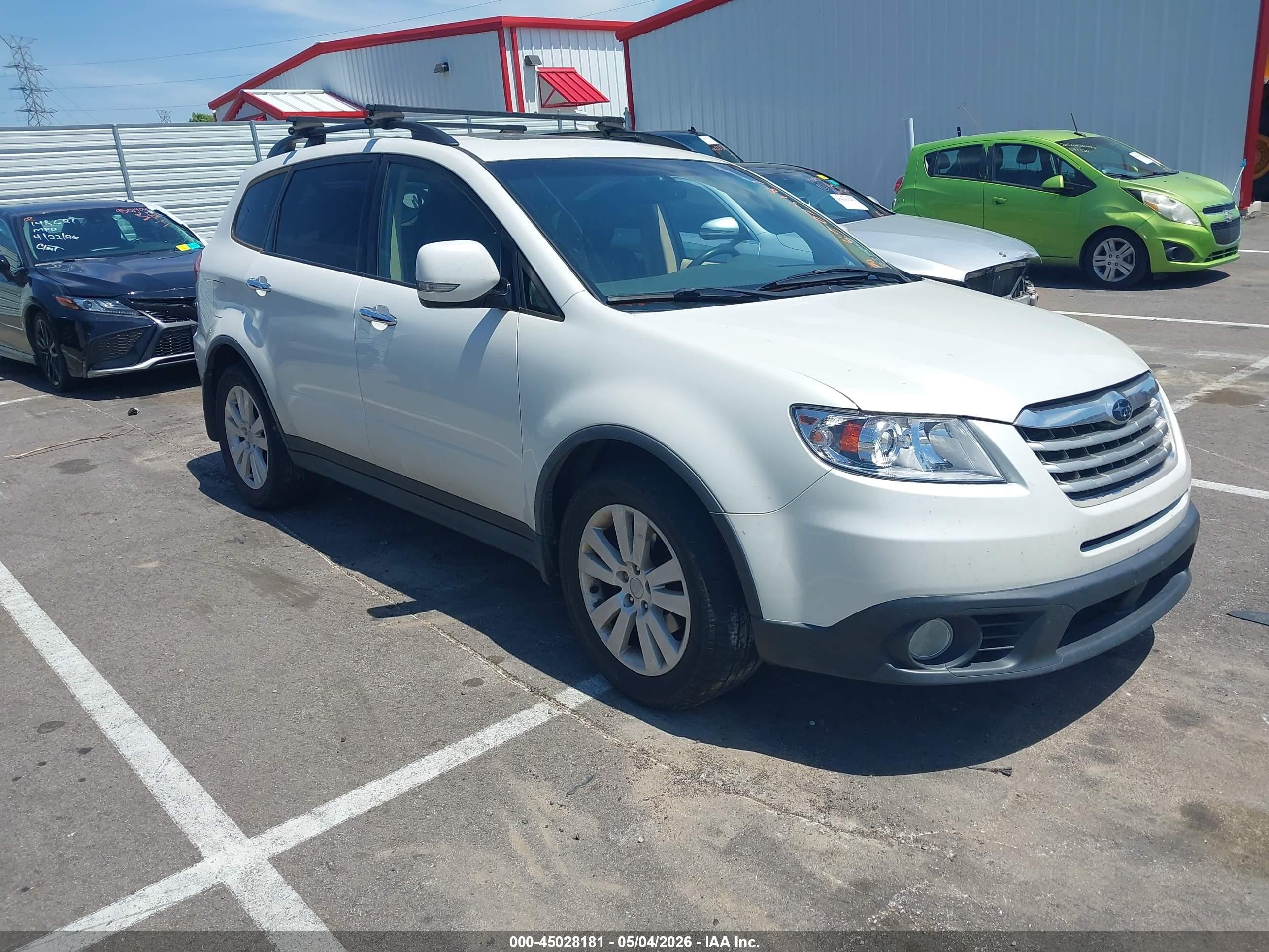 2013 Subaru Tribeca Limited, VIN 4S4WX9HDXD4400501 — Front end
