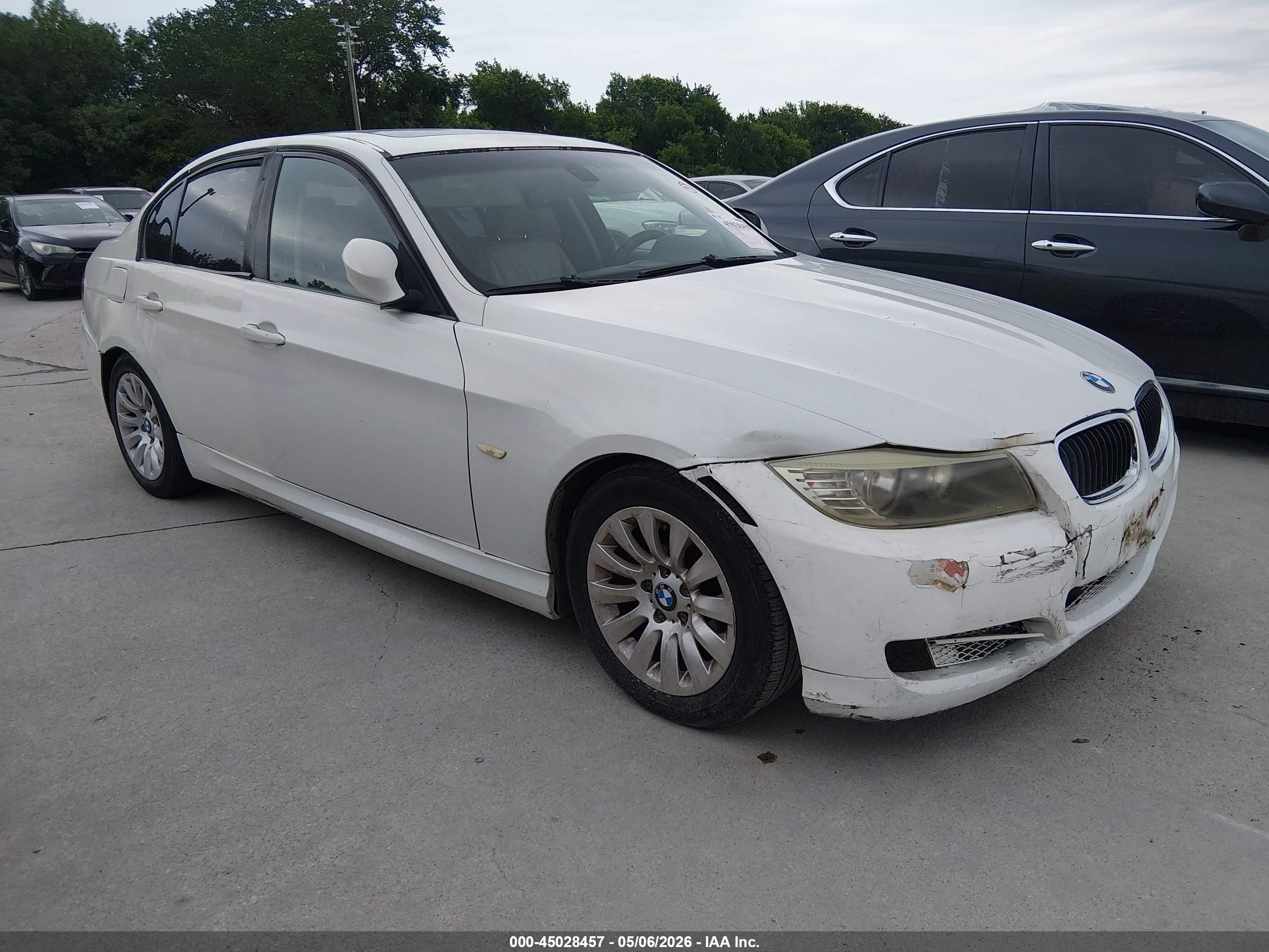 2009 BMW 3 Series 328i, VIN WBAPH73569A172349 — Repossession