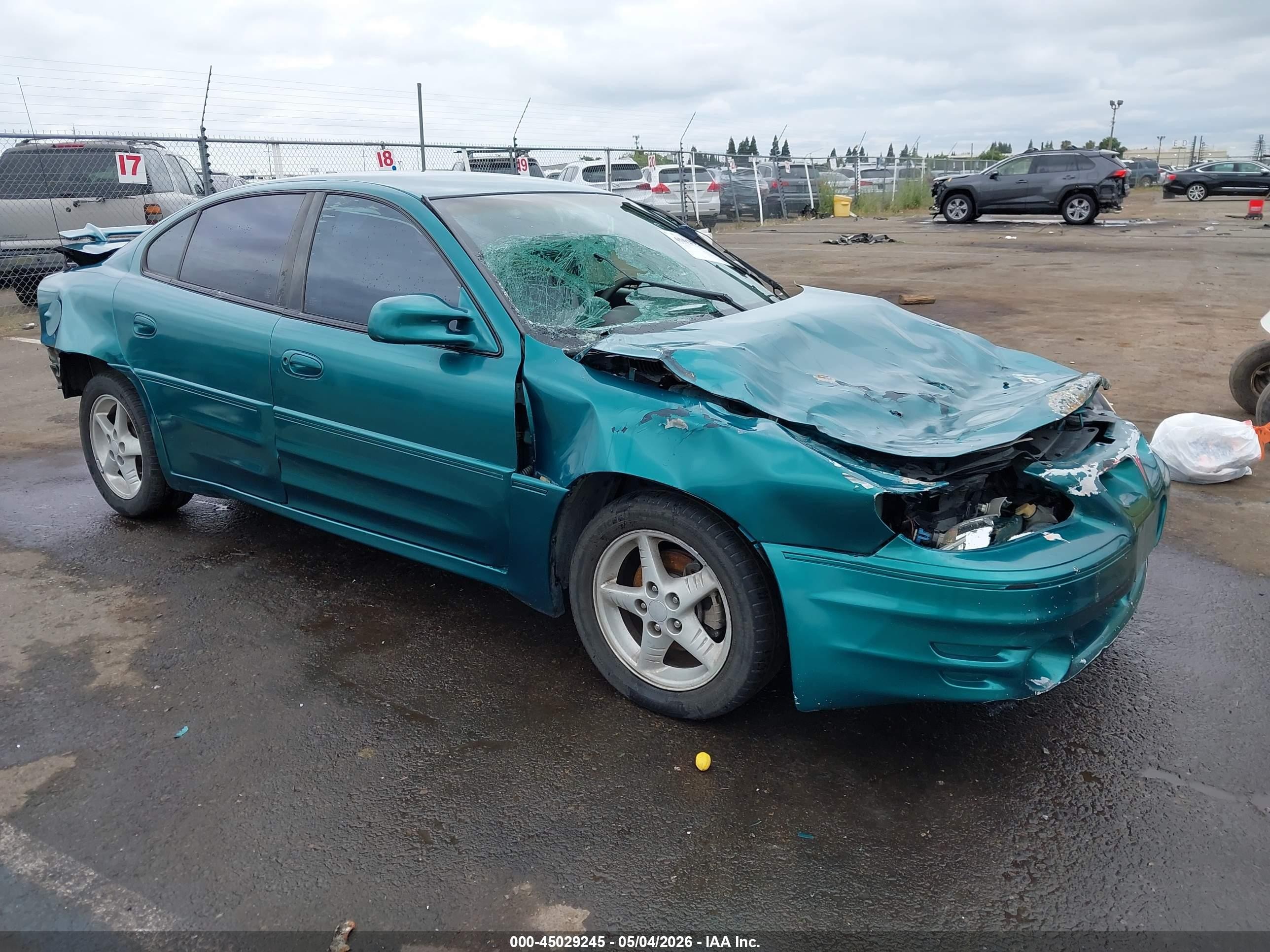 1999 Pontiac Grand Am GT1, VIN 1G2NW52E6XM842231 — Rear end