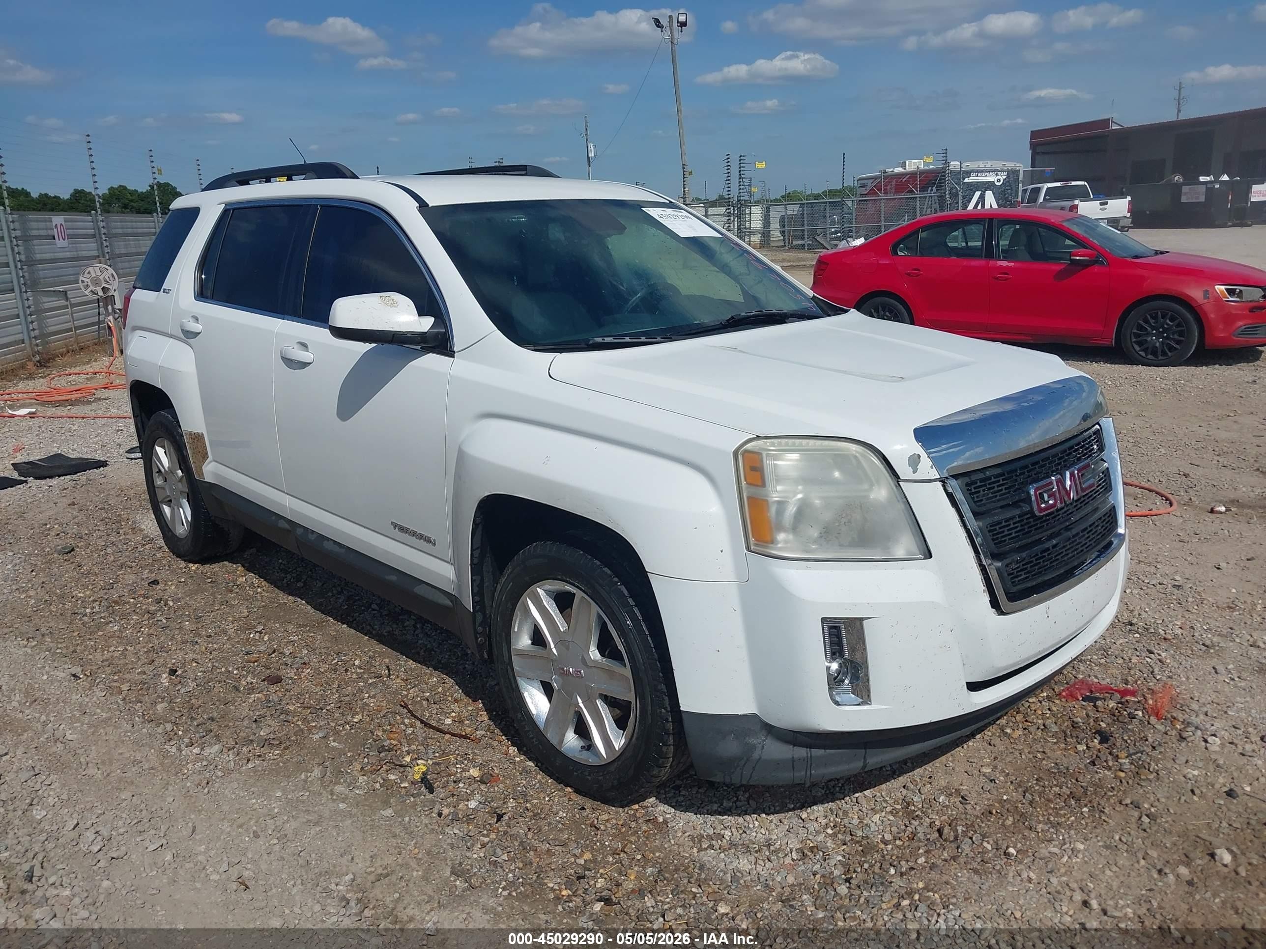 2012 GMC Terrain SLT-1, VIN 2GKALUEK0C6366117 — Front end