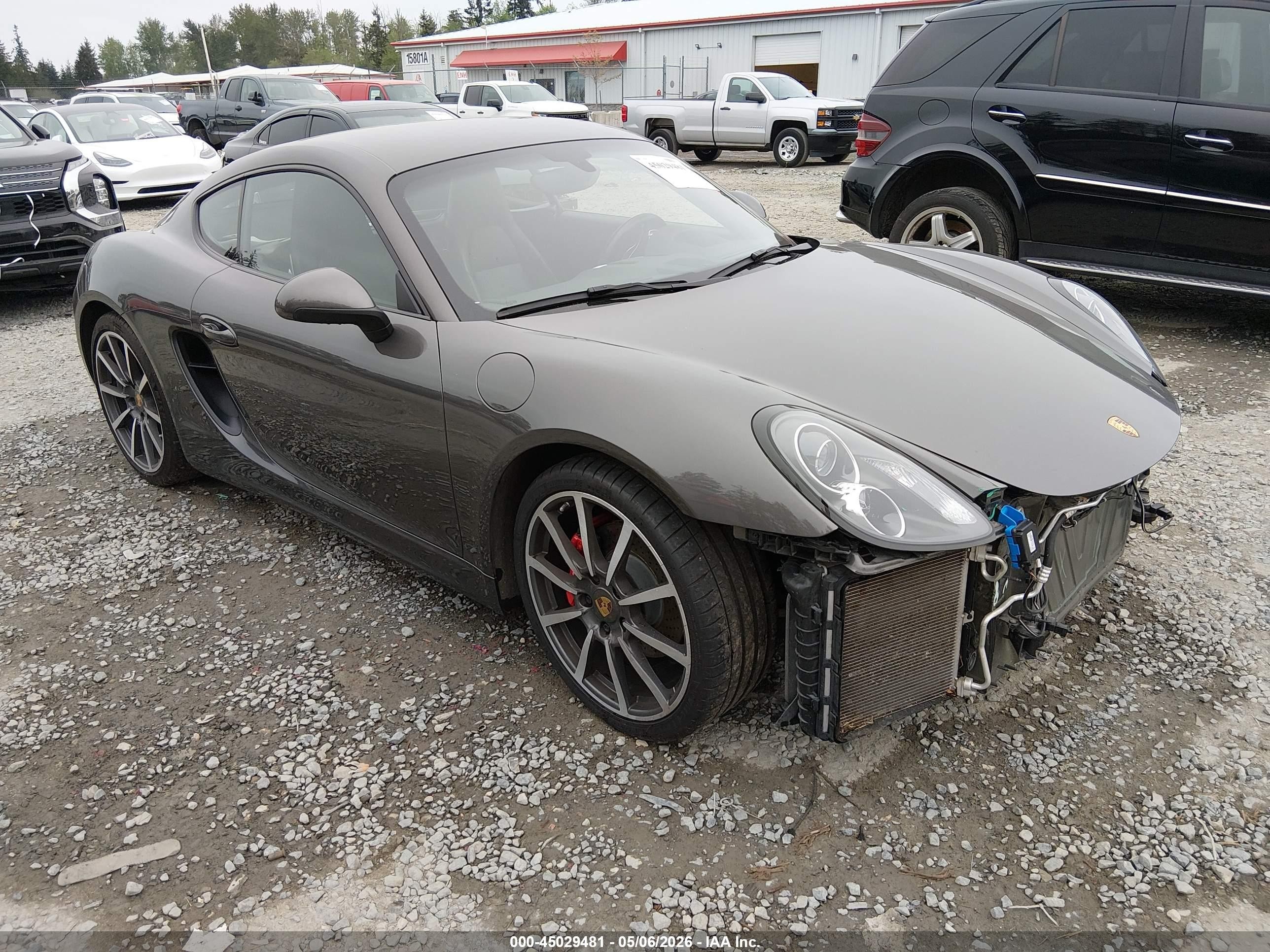 2015 Porsche Cayman S, VIN WP0AB2A82FK184000 — Front end
