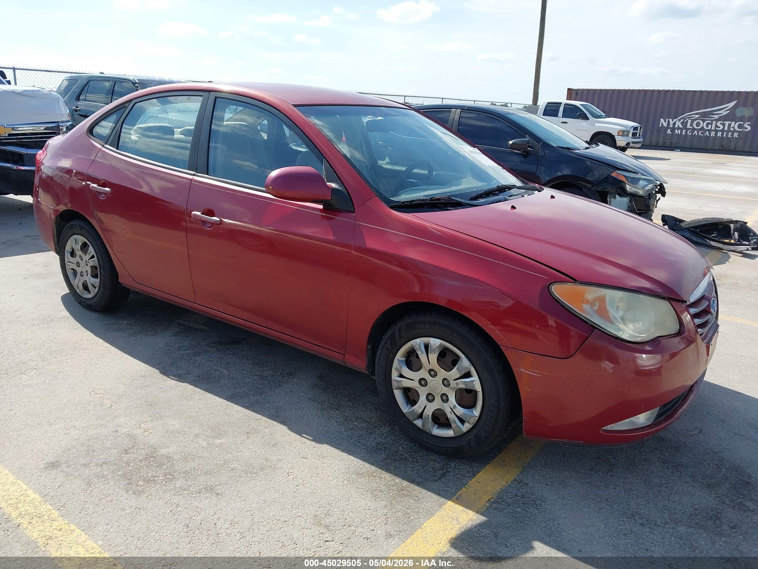 2010 Hyundai Elantra GLS, VIN KMHDU4AD6AU131969 — Normal wear