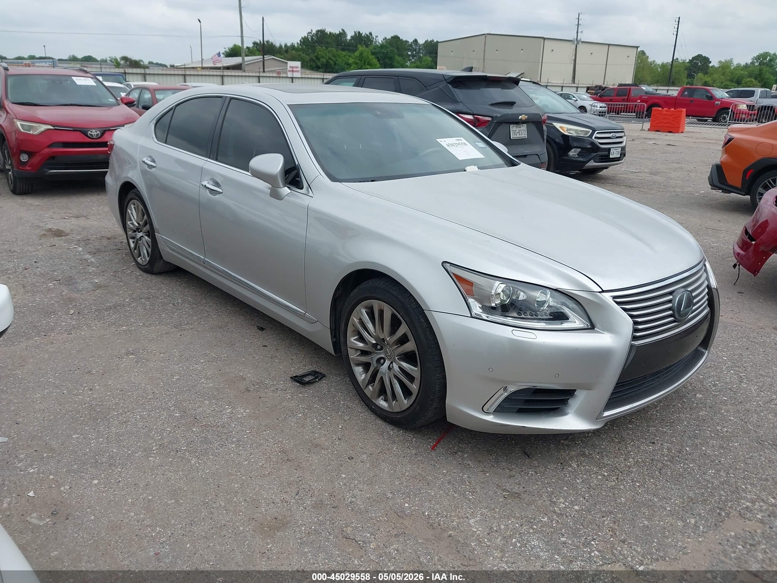 2017 Lexus LS 460, VIN JTHBL5EF3H5145248 — Mechanical