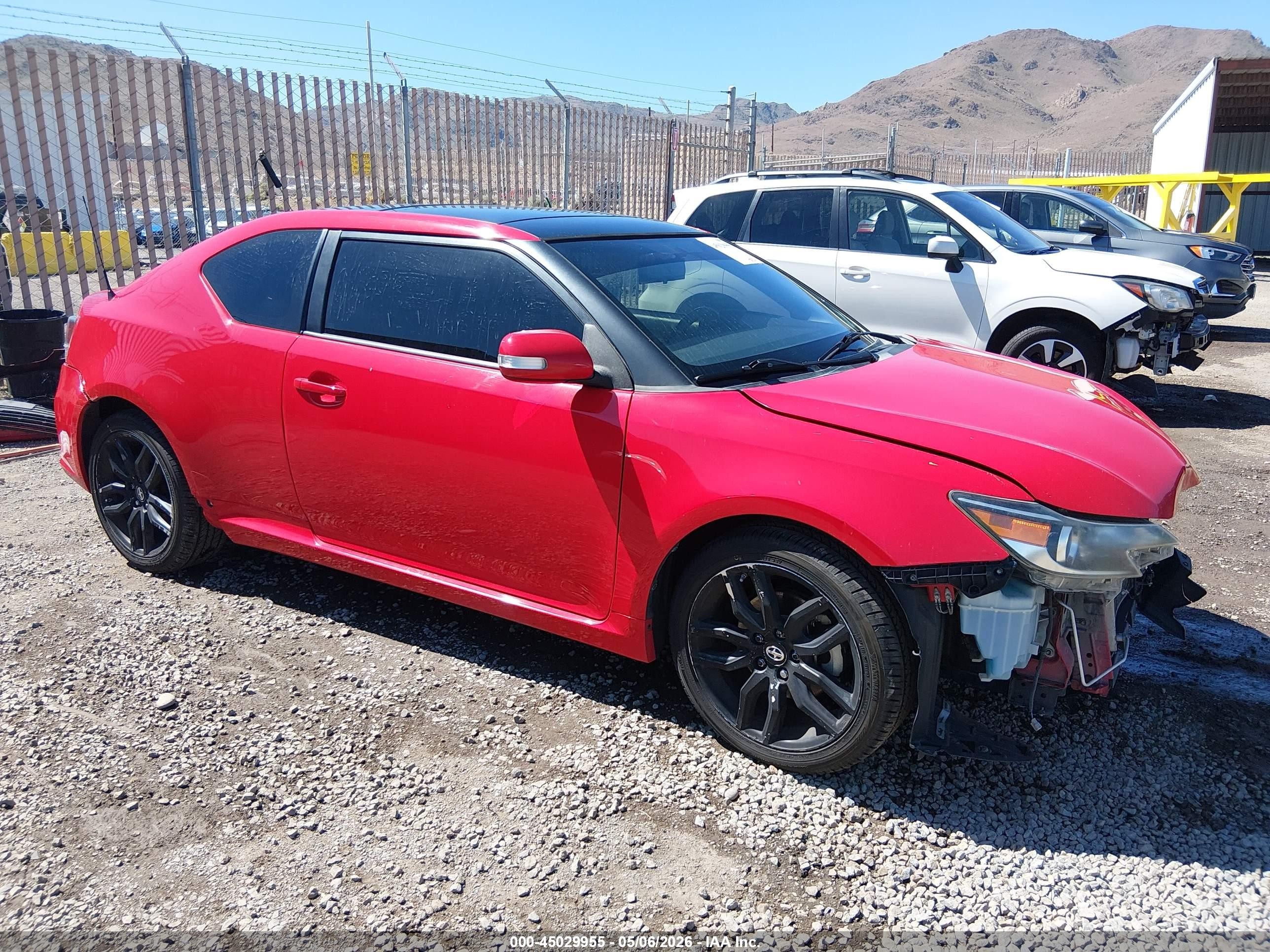 2015 Scion tC Release Series, VIN JTKJF5C70FJ009804 — Front end