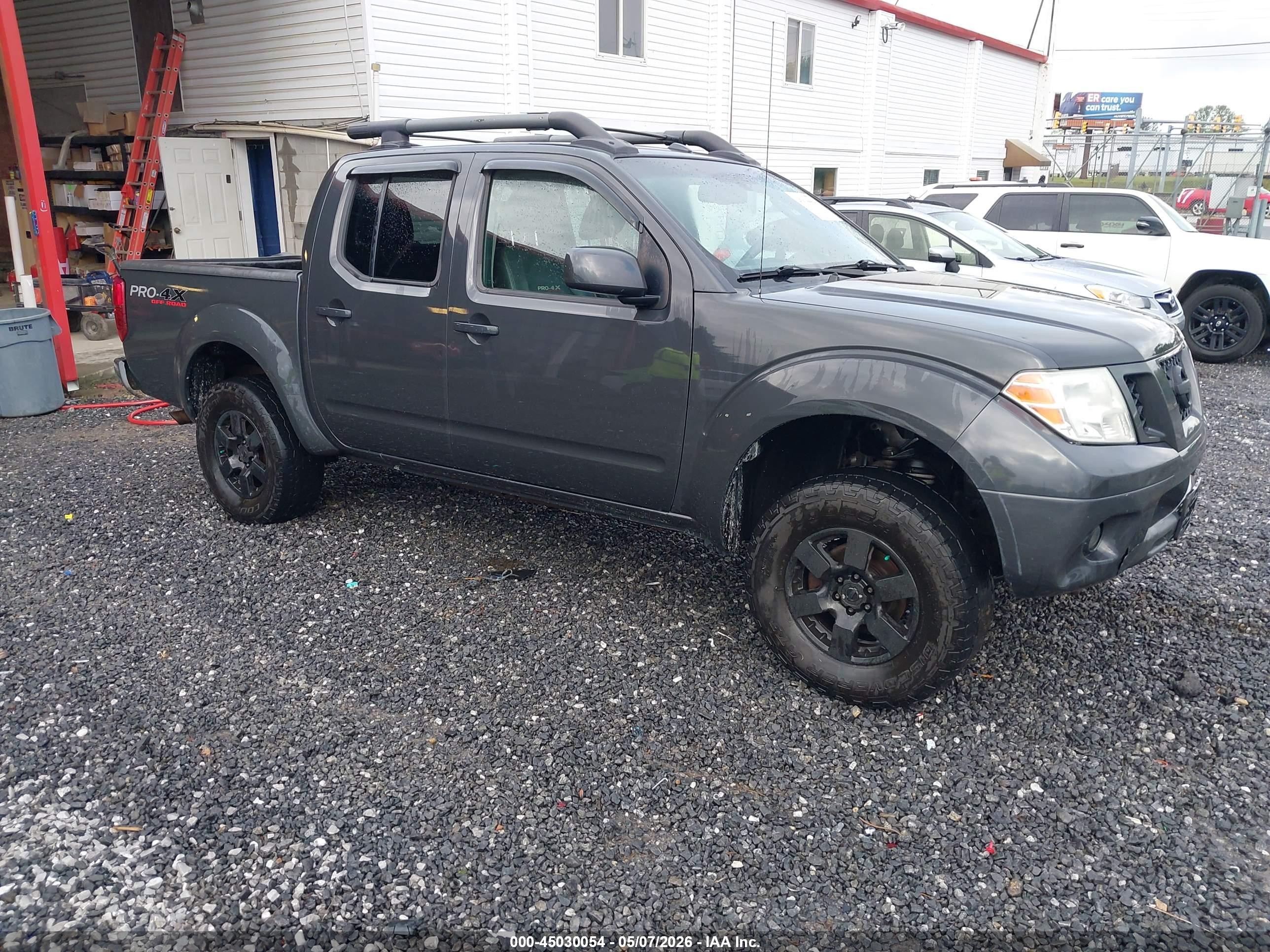 2011 Nissan Frontier SV, VIN 1N6AD0EVXBC402619 — Rear end