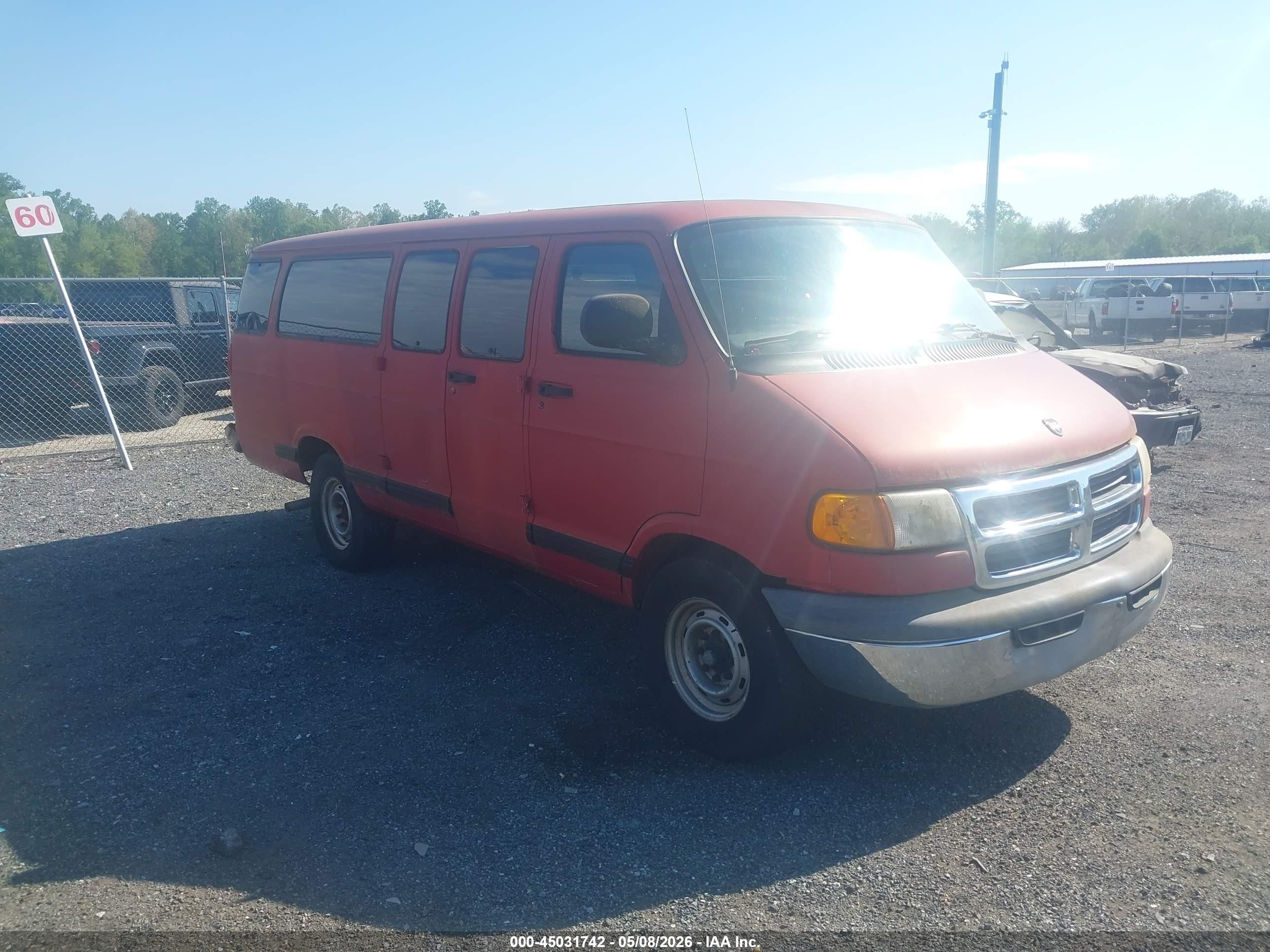 1999 Dodge Passenger, VIN 2B5WB35Z2XK543042 — Normal wear