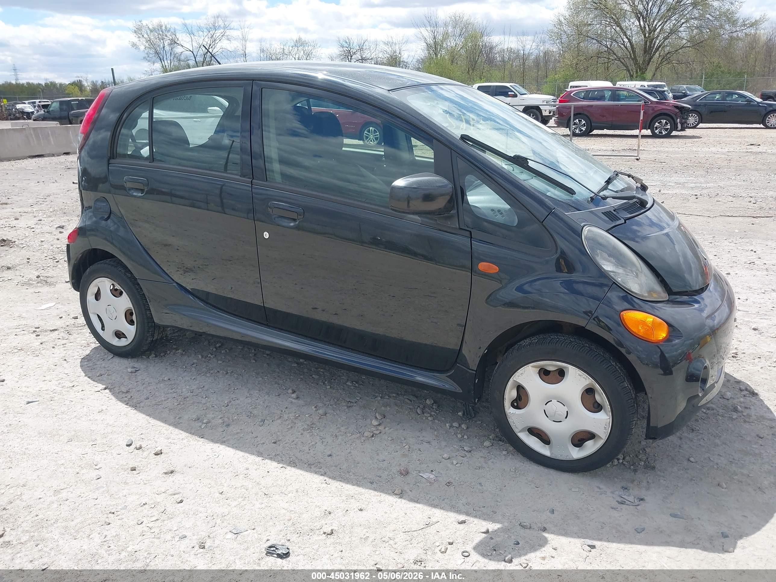 2012 Mitsubishi i-MiEV ES, VIN JA3215H11CU022357 — Normal wear