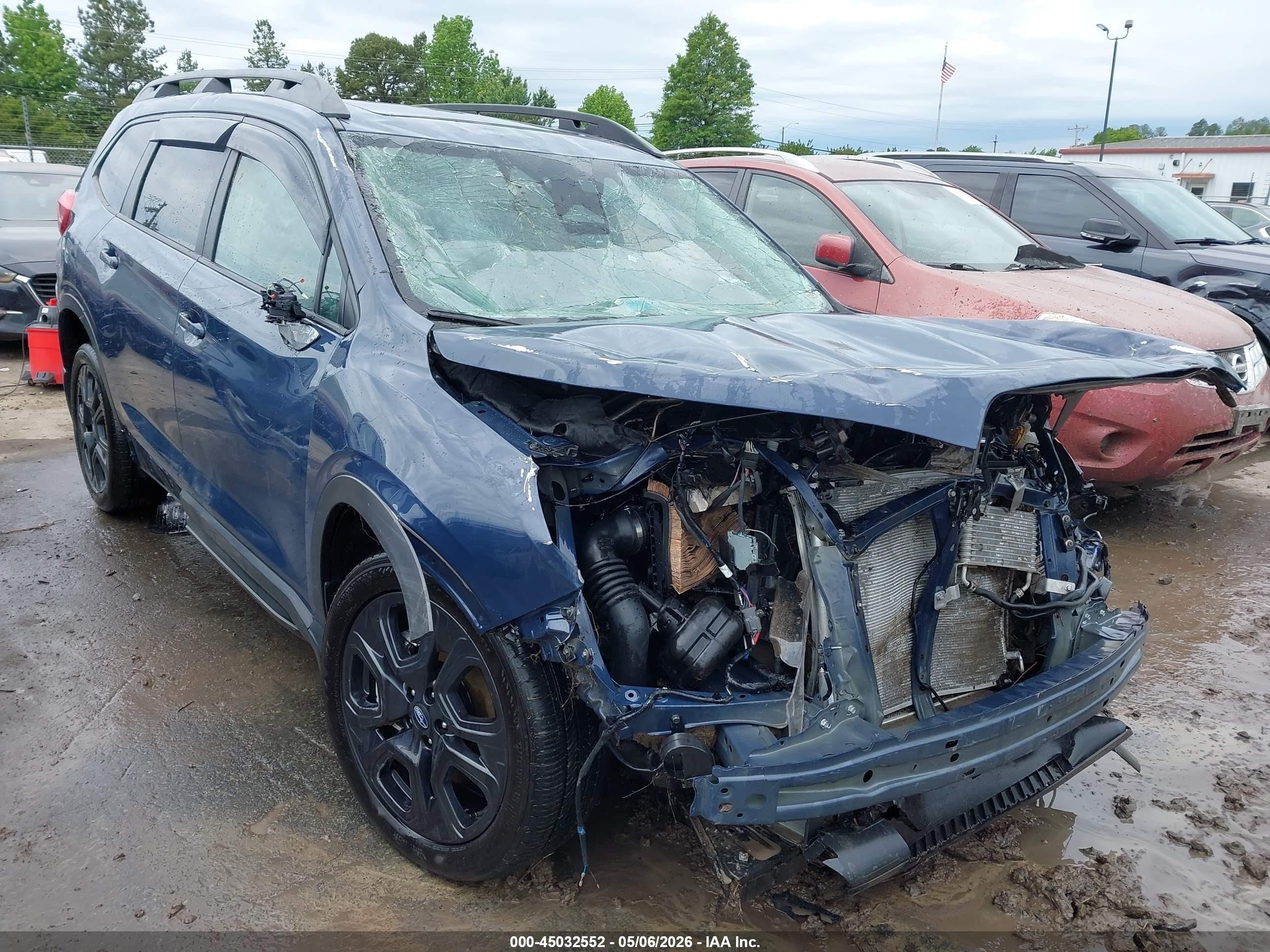 2024 Subaru Ascent Onyx Limited, VIN 4S4WMAKD0R3435984 — Rollover