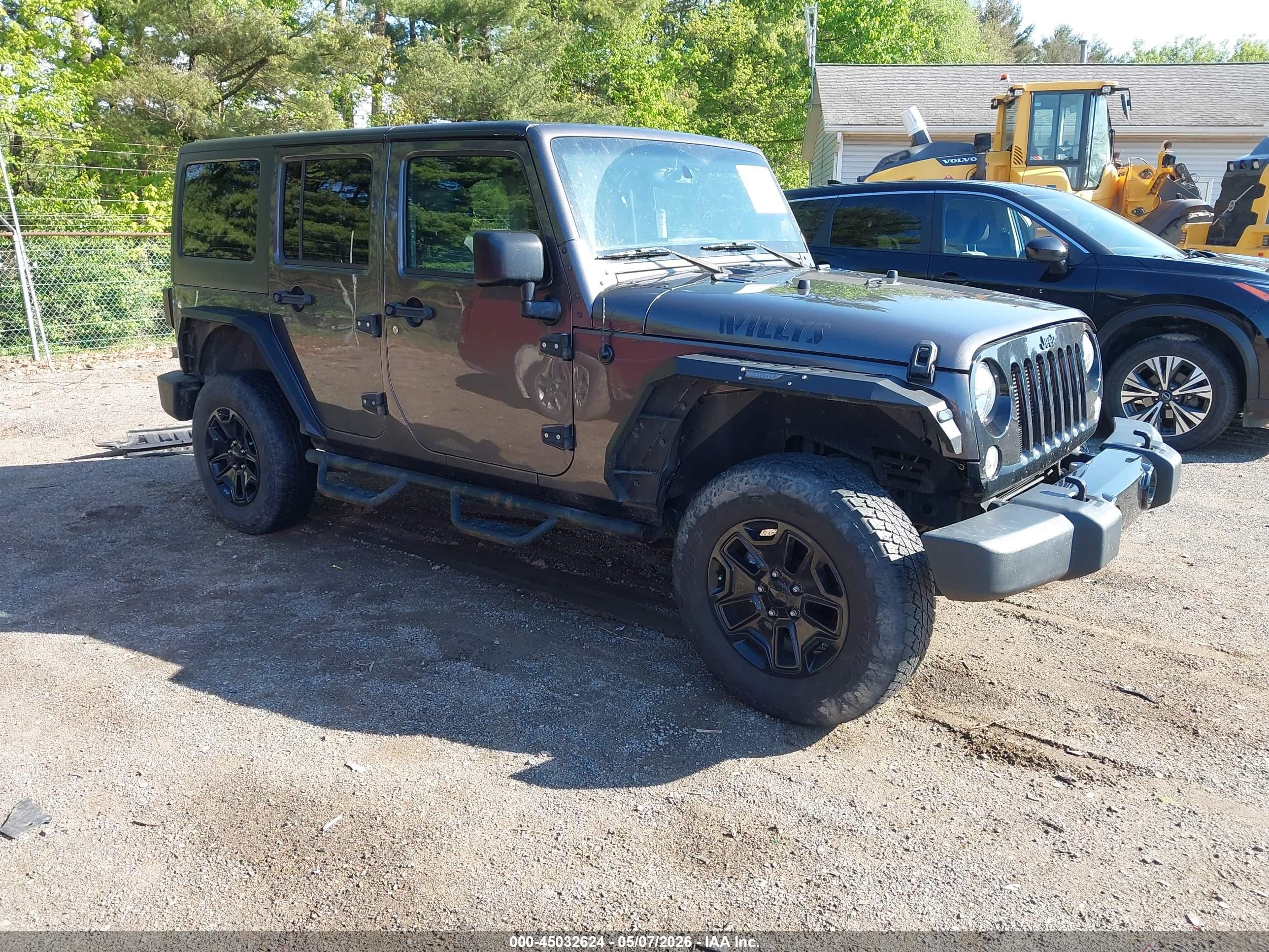 2016 Jeep Wrangler Unlimited Sport, VIN 1C4BJWDG9GL241127 — Frame damage