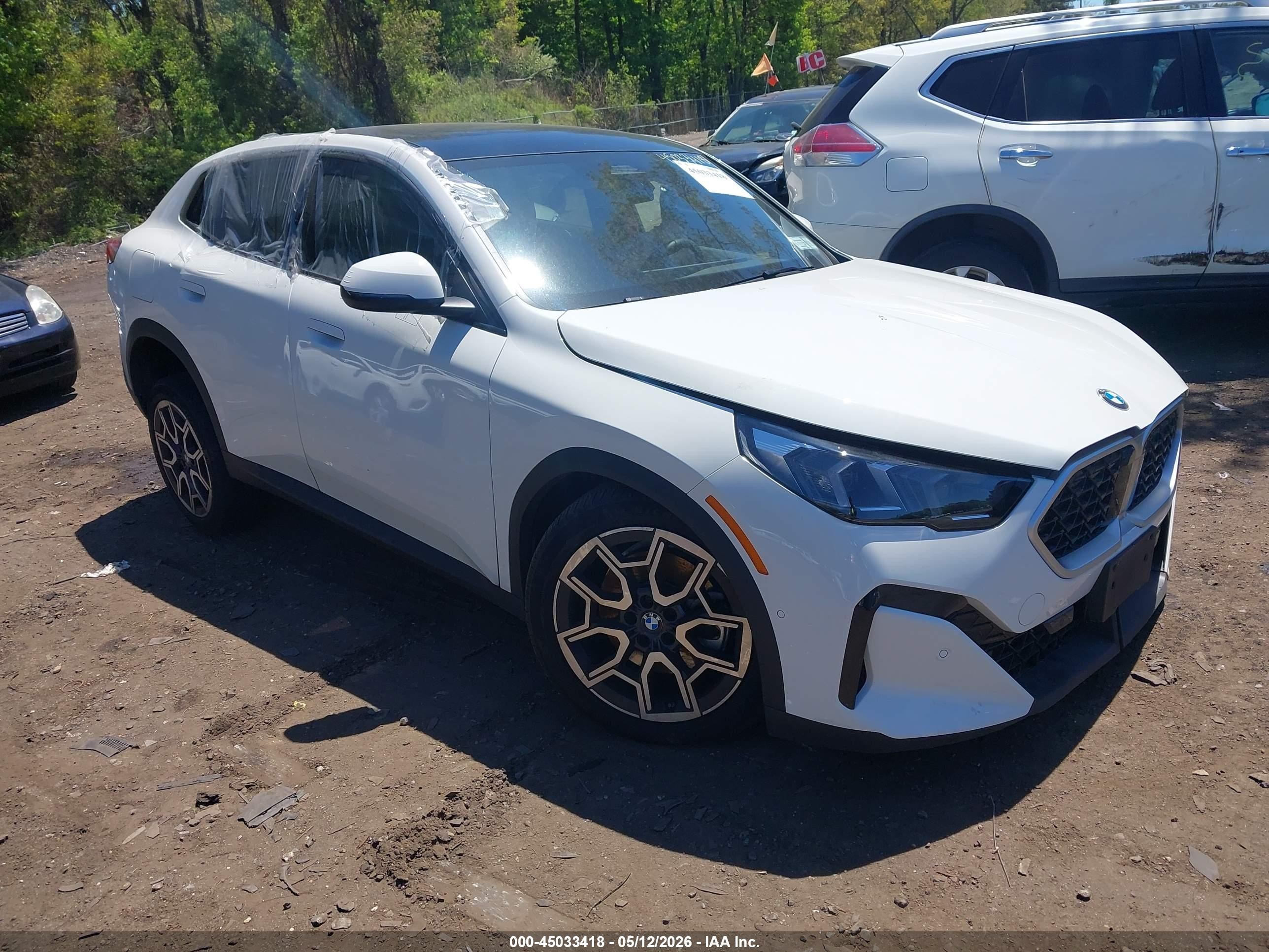 2025 BMW X2 xDrive28i, VIN WBX63GM05S5389585 — Перед