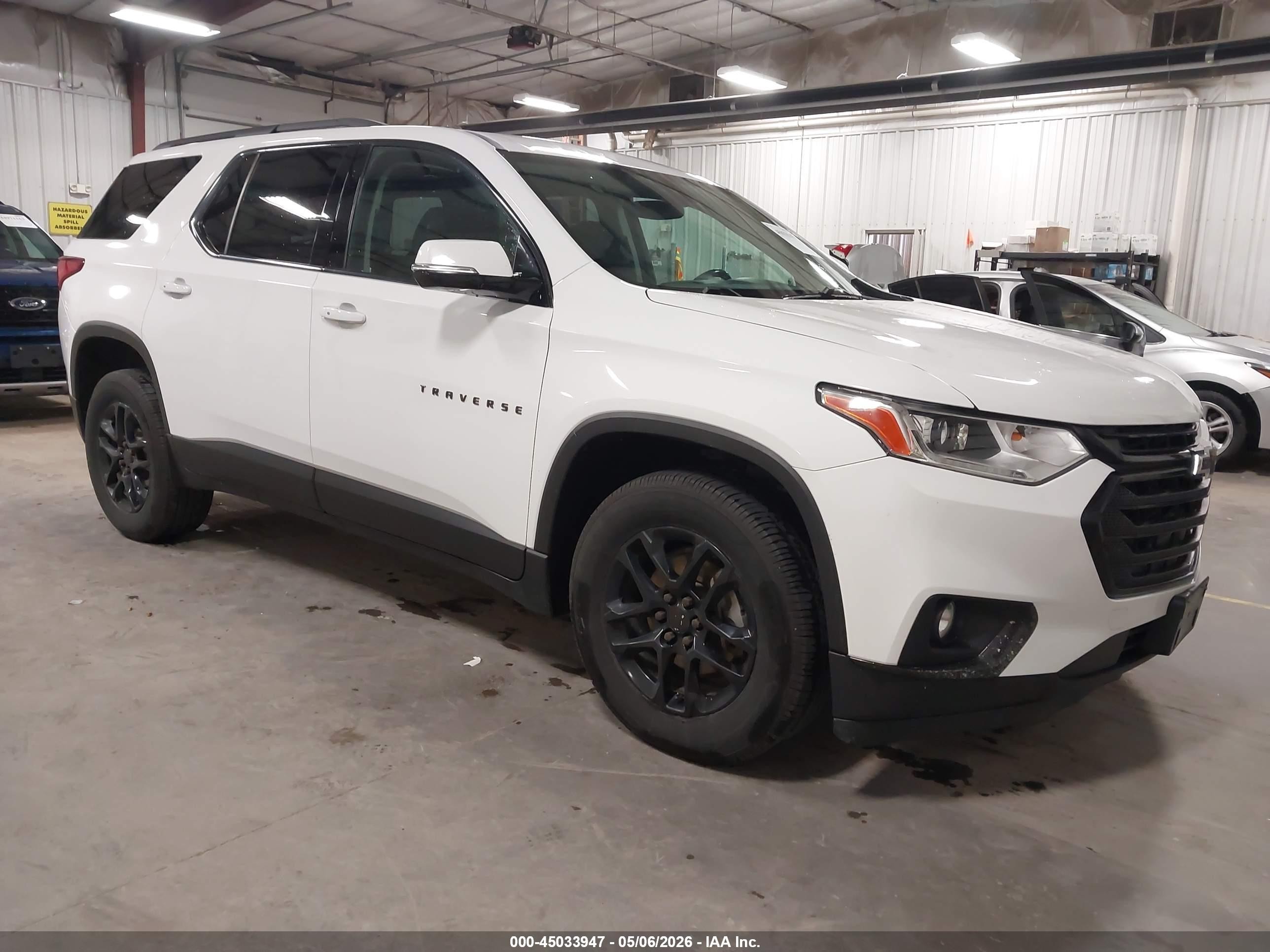 2019 Chevrolet Traverse LT Cloth, VIN 1GNEVGKW6KJ322373 — Hail