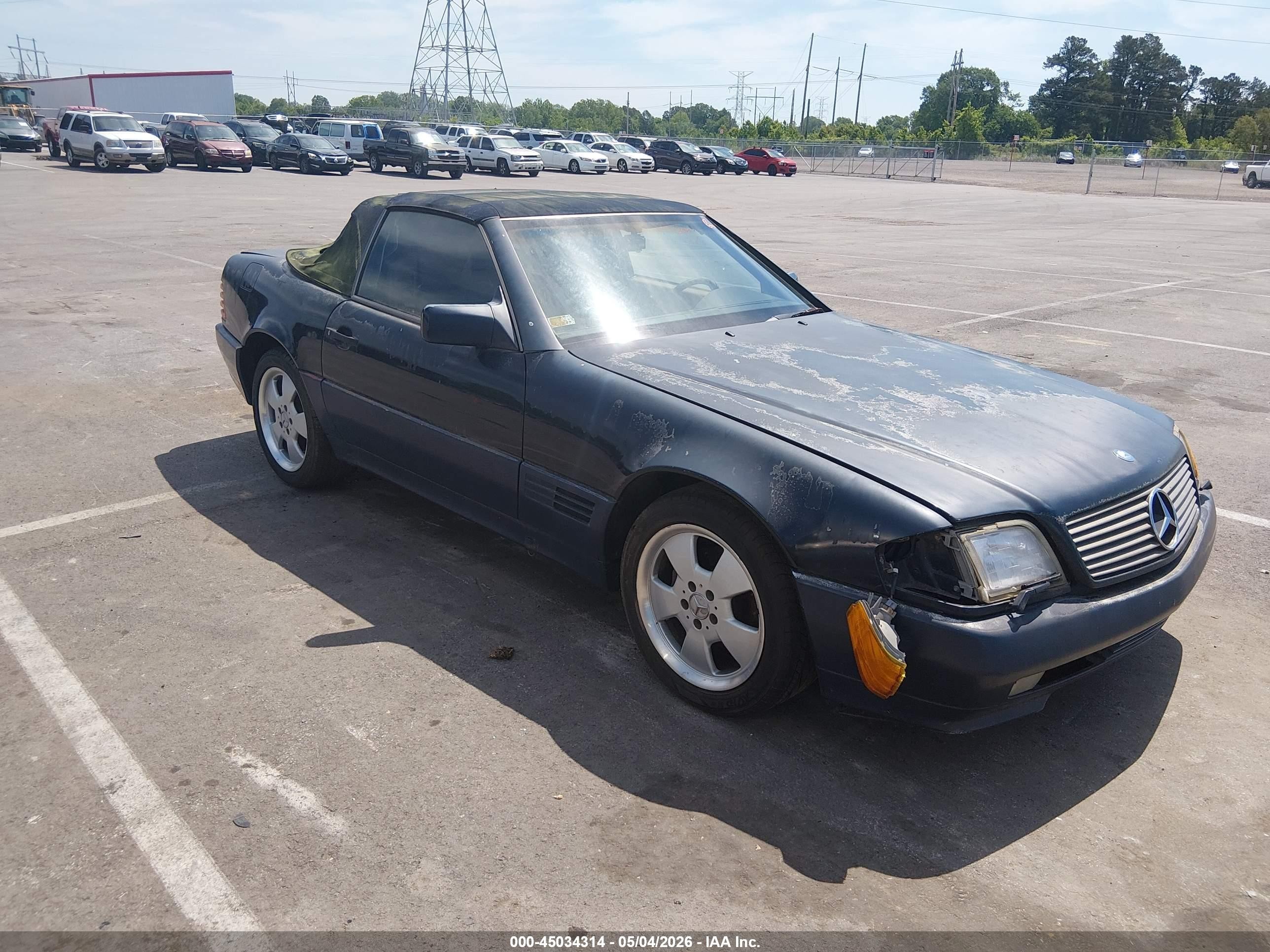 1992 Mercedes-Benz 500, VIN WDBFA66E2NF058191 — Normal wear