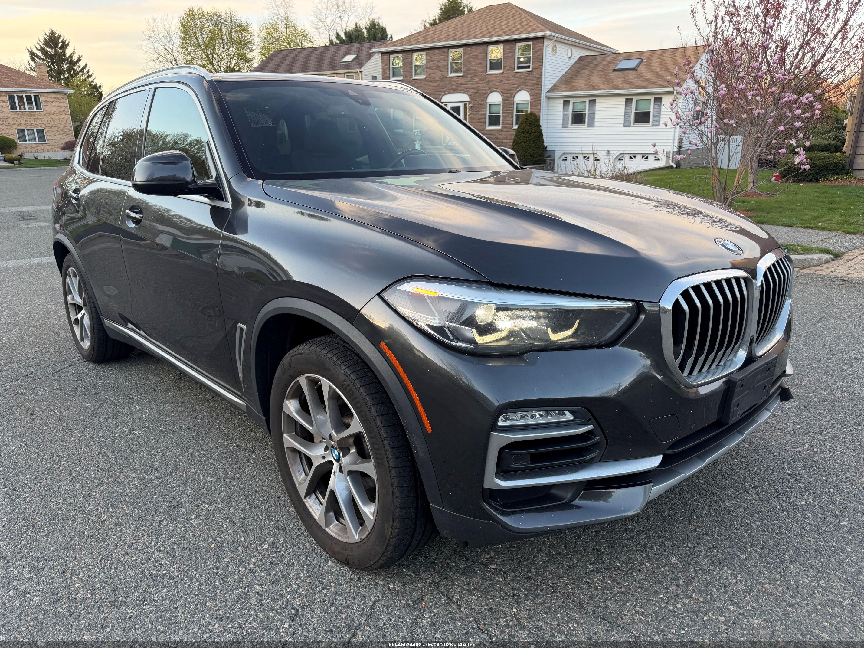 2019 BMW X5 xDrive40i, VIN 5UXCR6C52KLL26024 — Обычный износ