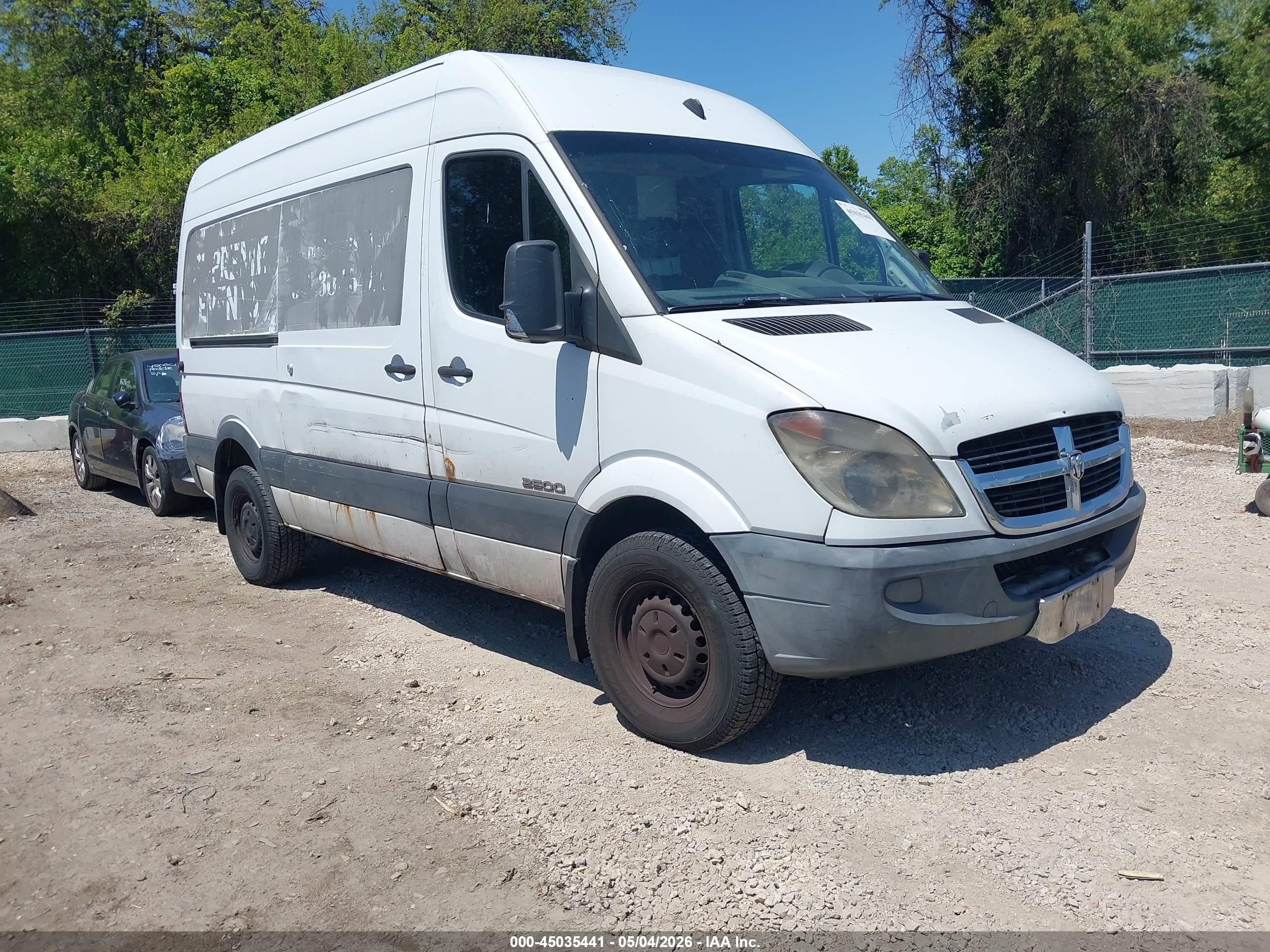 2008 Dodge Sprinter, VIN WD0PE745X85292079 — Бок
