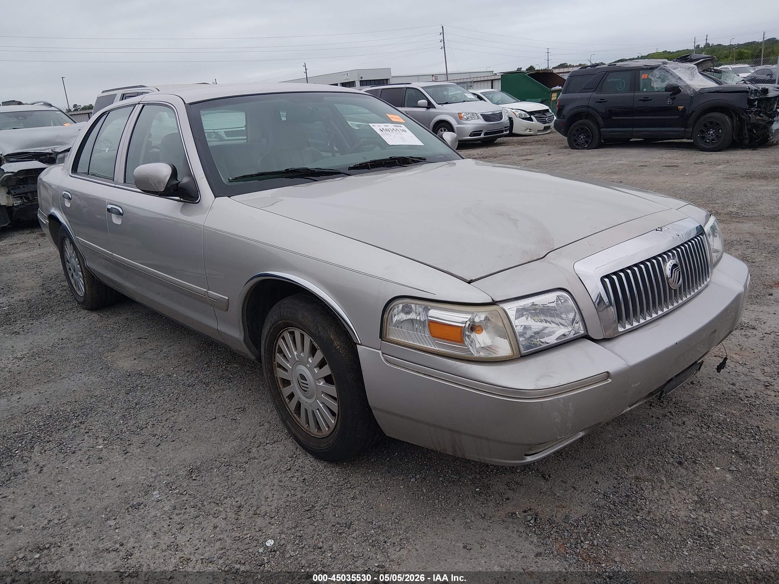 2007 Mercury Grand Marquis LS, VIN 2MEFM75V07X642224 — Not stated