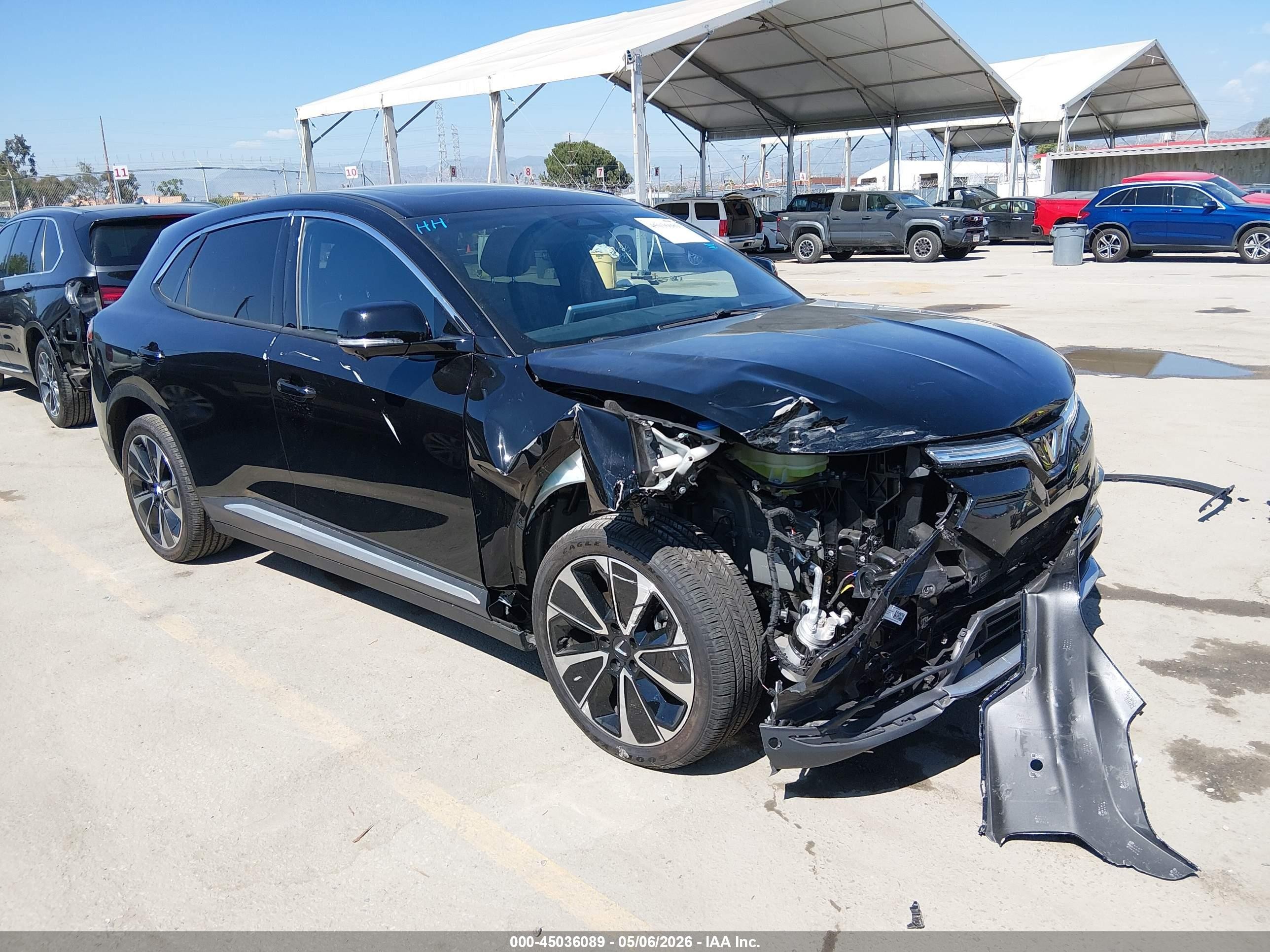 2025 VinFast VF 8 Plus, VIN RLLV1AFA7SH011970 — Front end