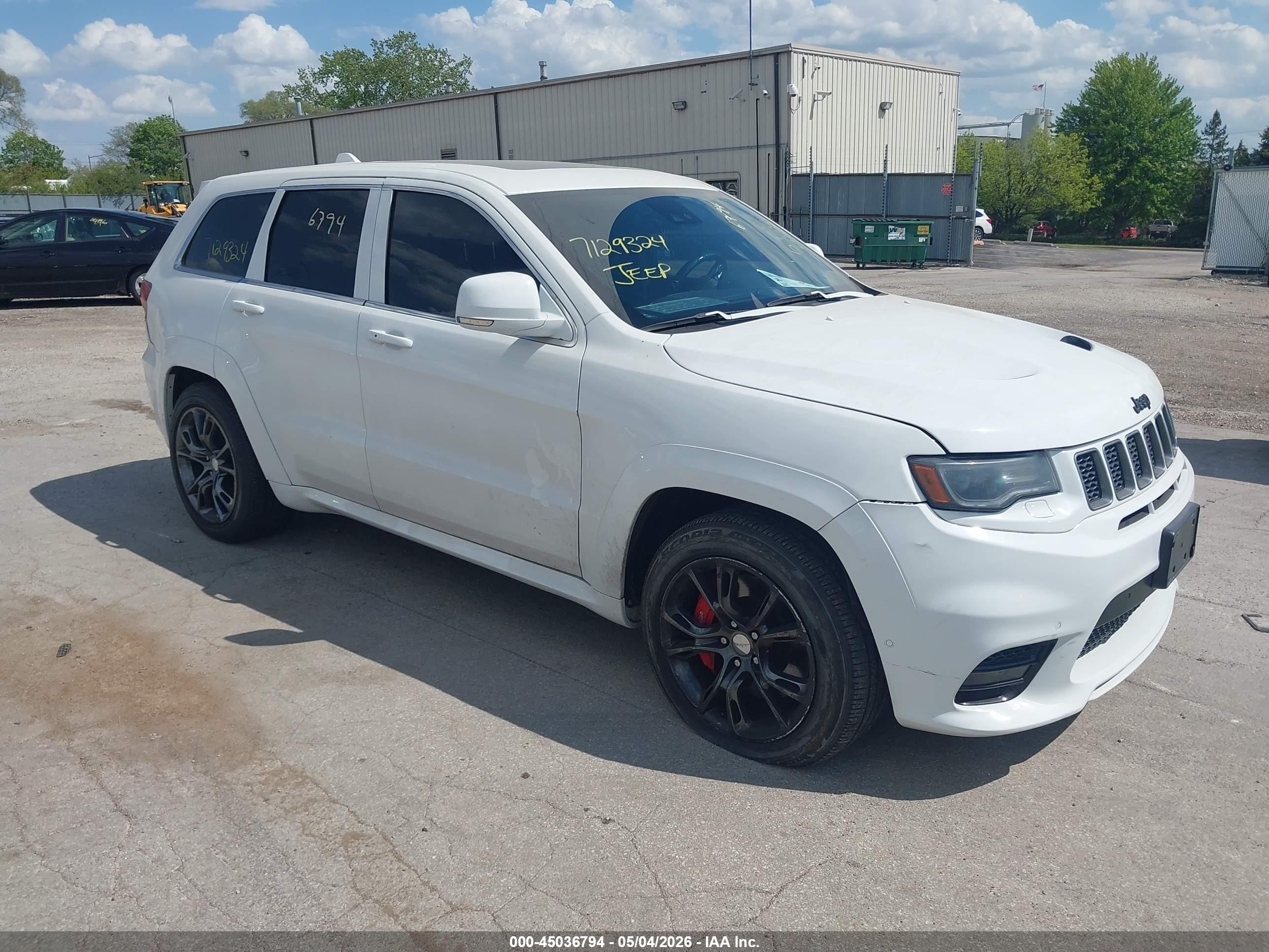 2013 Jeep Grand Cherokee Laredo, VIN 1C4RJFAG6DC513759 — Normal wear