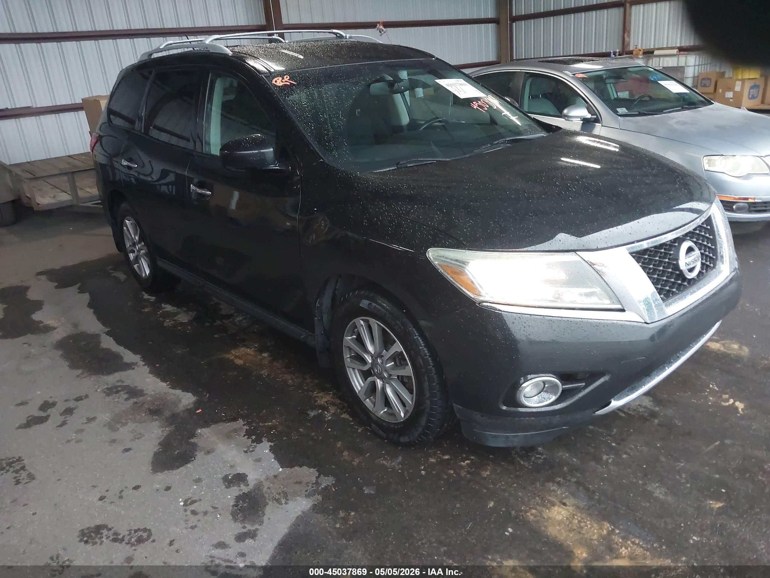2015 Nissan Pathfinder Platinum, VIN 5N1AR2MM8FC694863 — Обычный износ