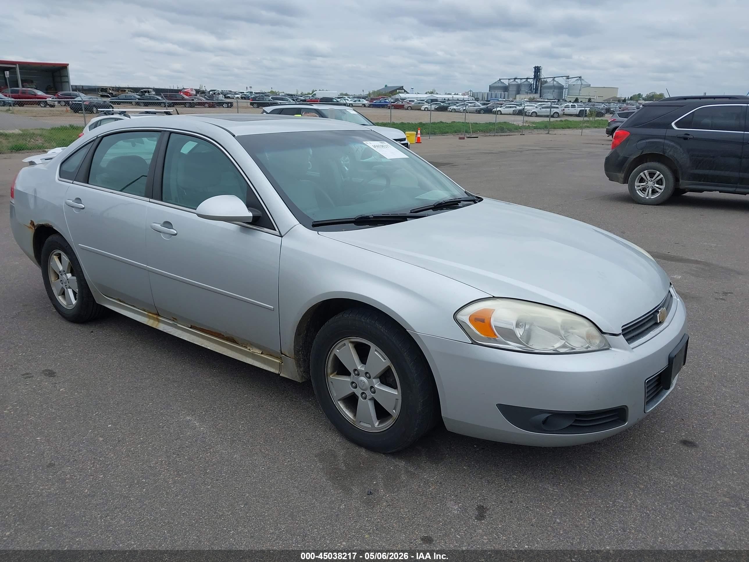 2010 Chevrolet Impala LT, VIN 2G1WB5EK5A1226996 — Side