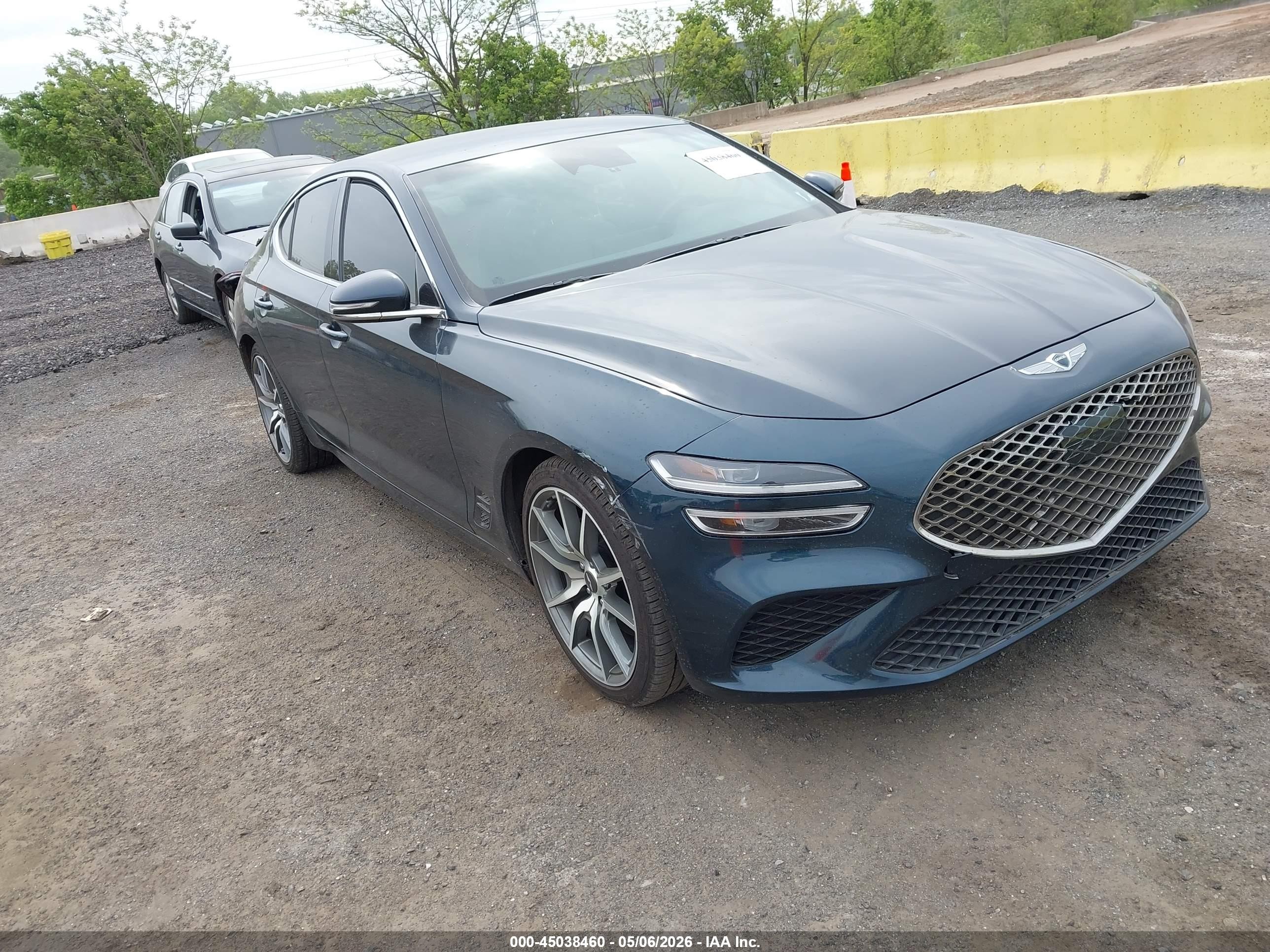 2022 Genesis G70 3.3T, VIN KMTG54TE4NU093850 — Rear end