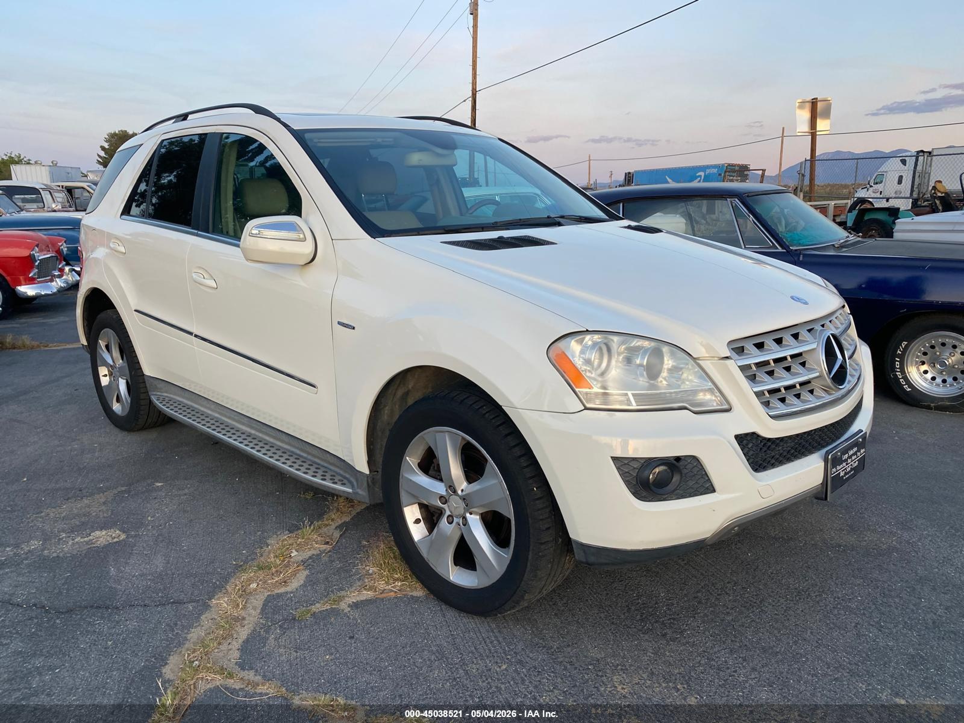 2010 Mercedes-Benz M 350, VIN 4JGBB2FB5AA558814 — Normal wear