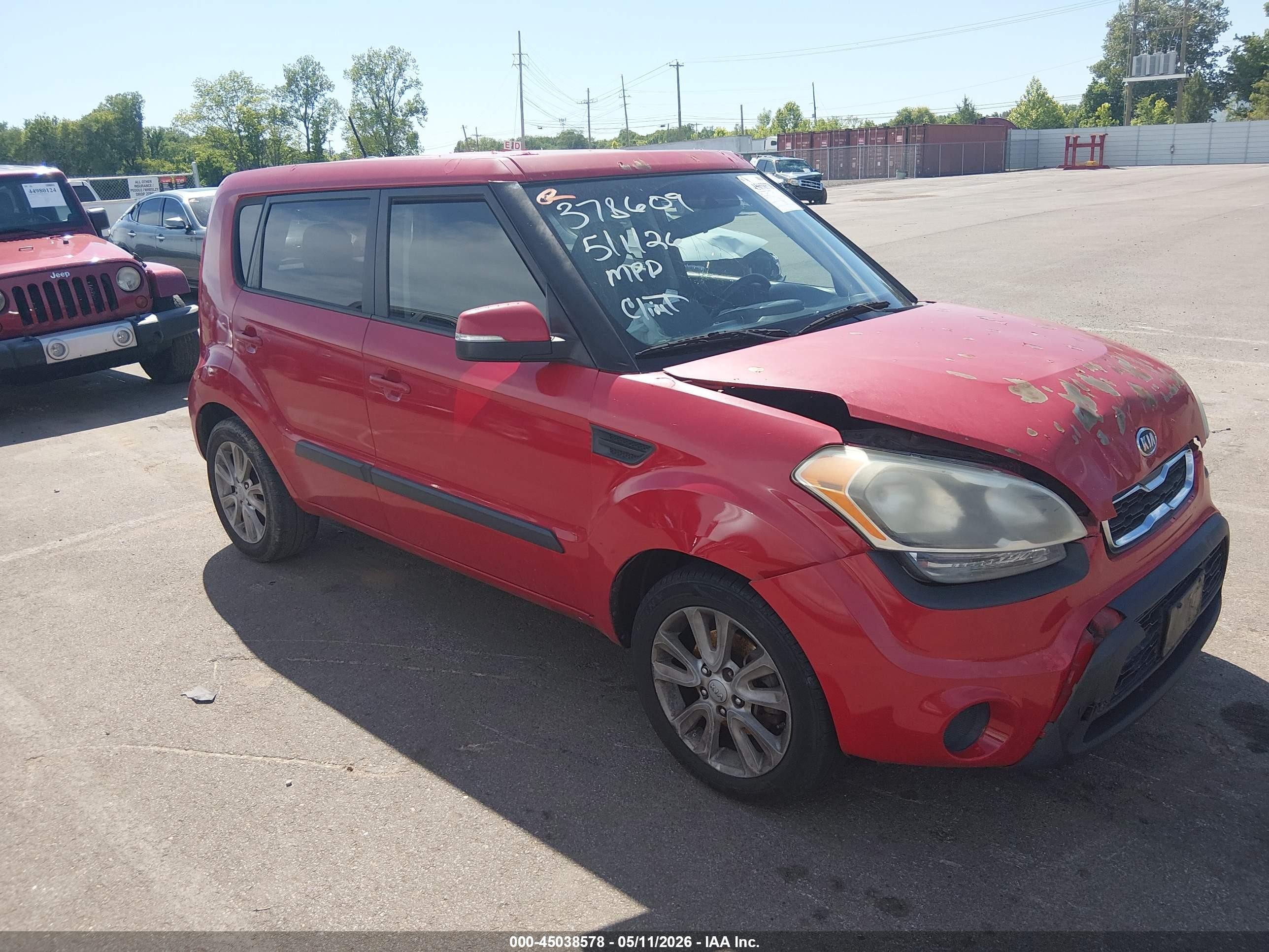 2012 Kia Soul +, VIN KNDJT2A63C7378609 — Front end