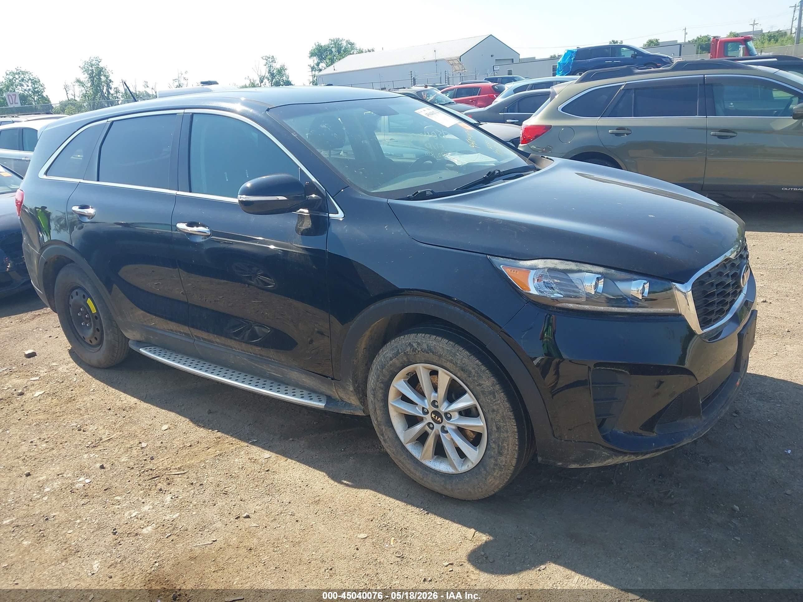 2019 Kia Sorento LX, VIN 5XYPG4A38KG541417 — All over