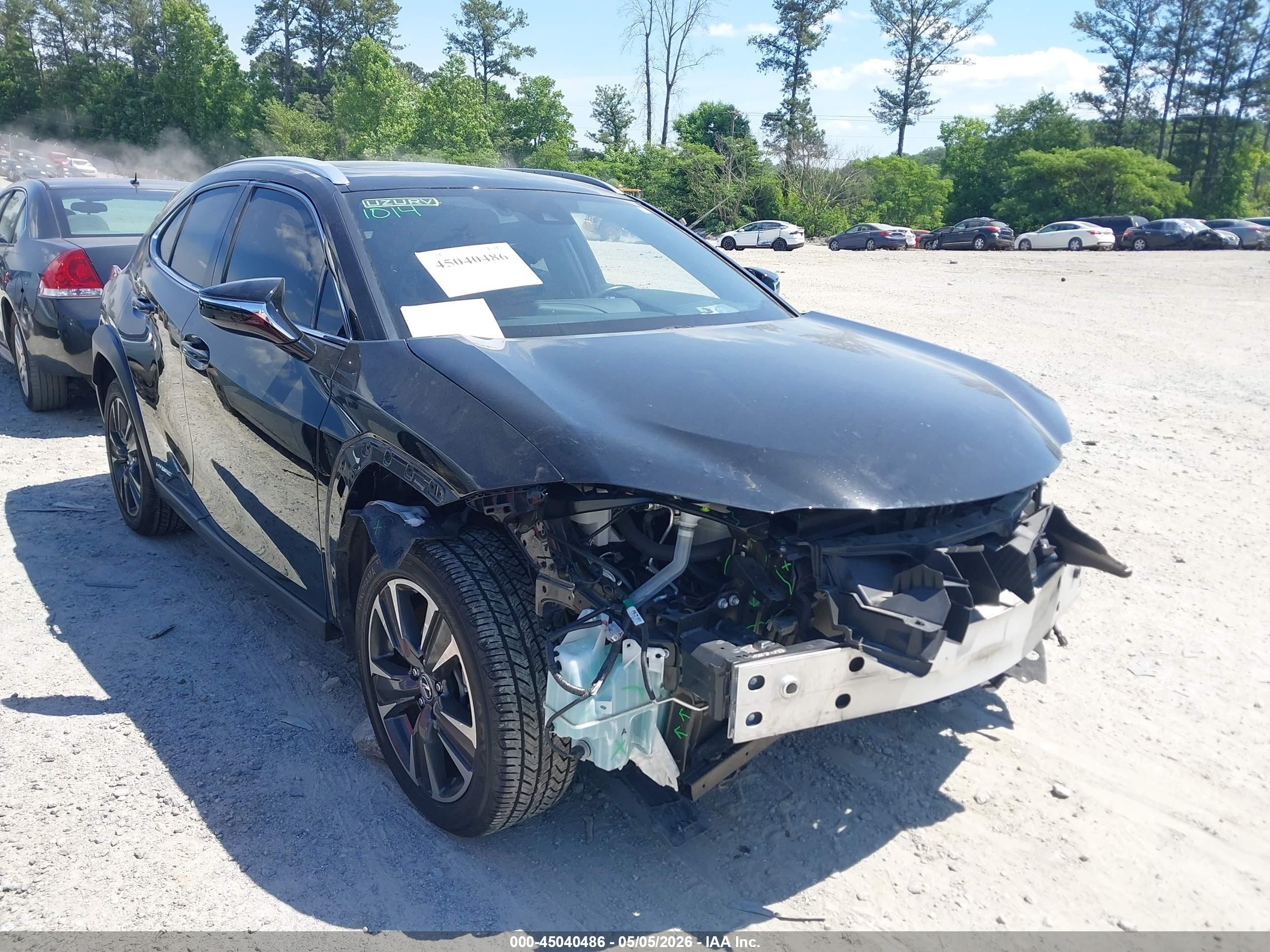 2020 Lexus UX 250h, VIN JTHX9JBH0L2036100 — Перед