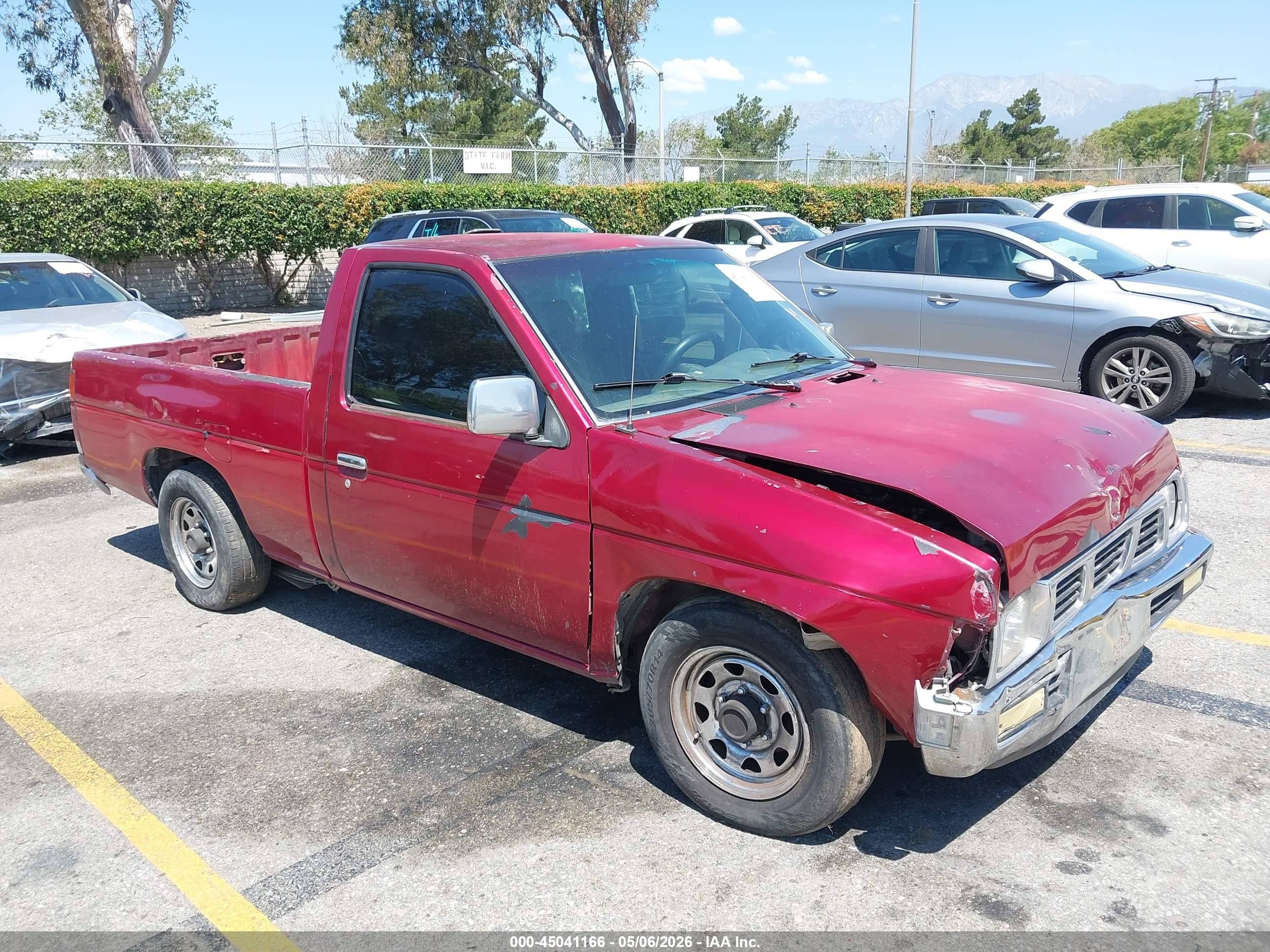 1994 Nissan Frontier, VIN 1N6SD11S8RC412825 — Front end
