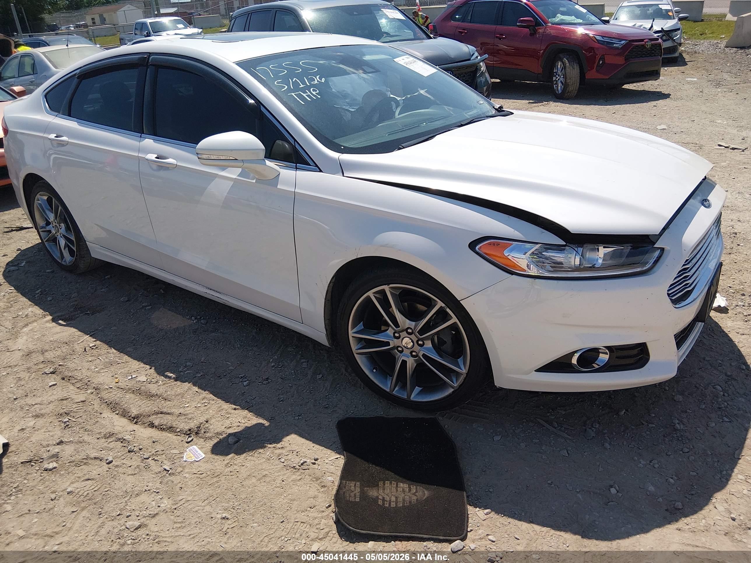 2013 Ford Fusion Titanium, VIN 3FA6P0K99DR176350 — Front end