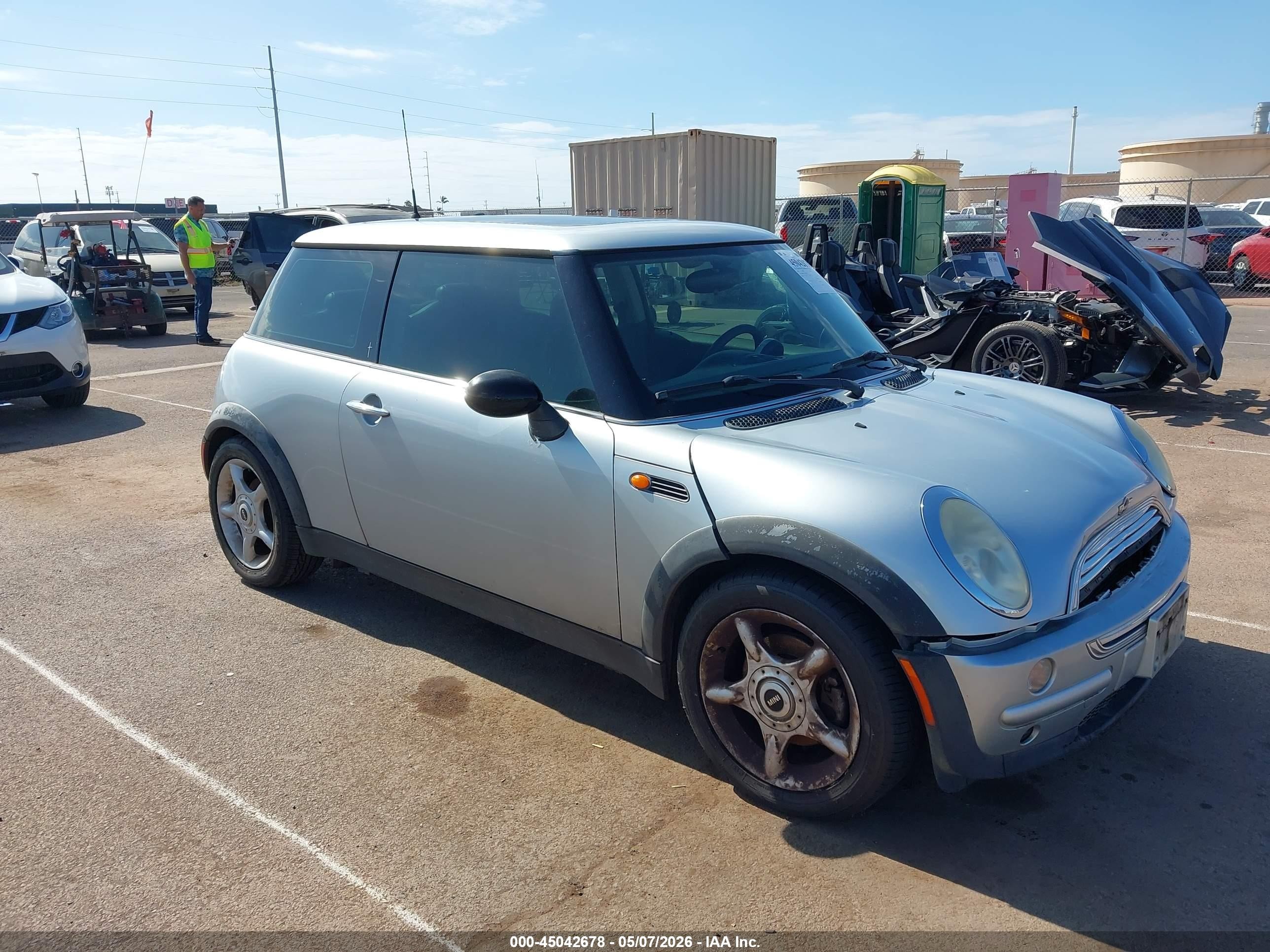 2003 MINI Hardtop, VIN WMWRC33433TJ50408 — Обычный износ