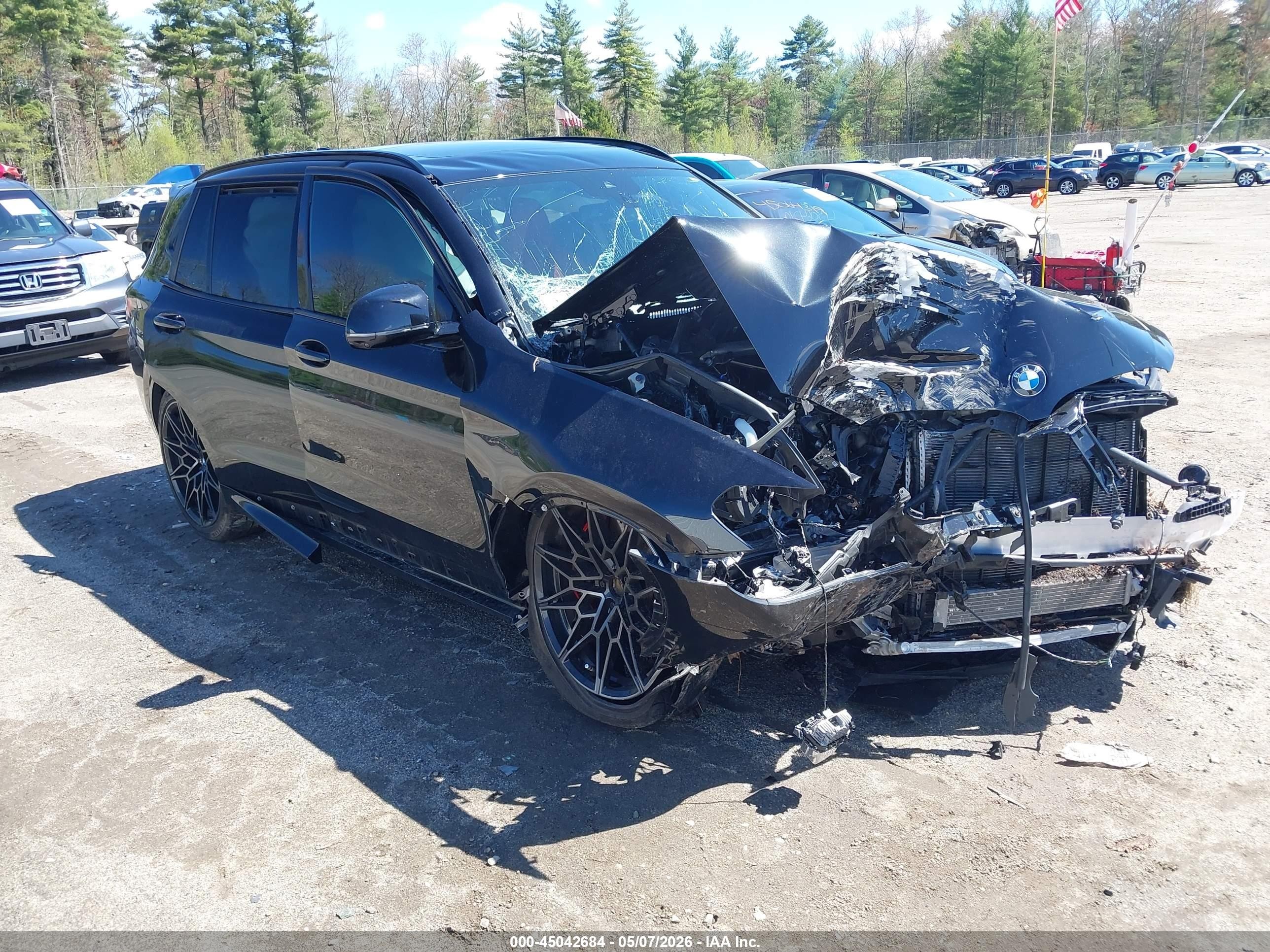 2024 BMW X3 M, VIN 5YM13EC0XR9W20021 — Front end