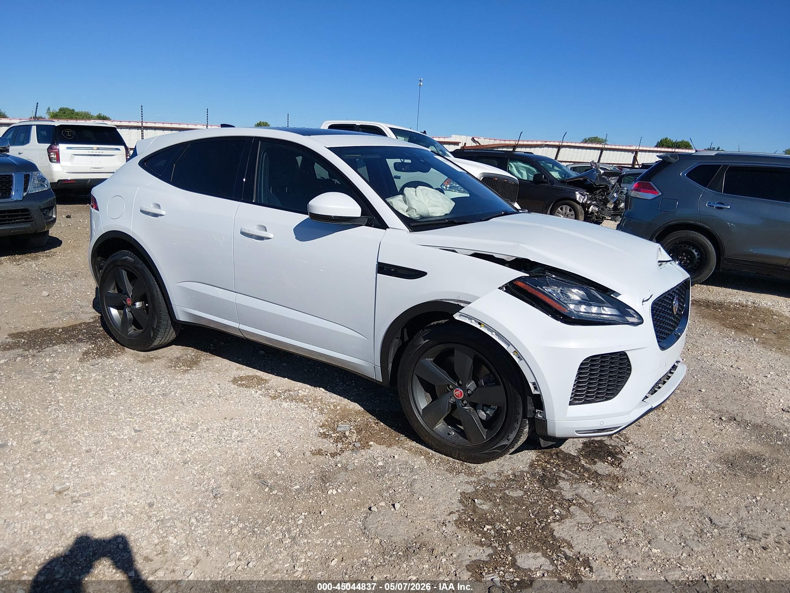 2020 Jaguar E-Pace Checkered Flag Edition, VIN SADF12FX0L1Z76581 — Front end