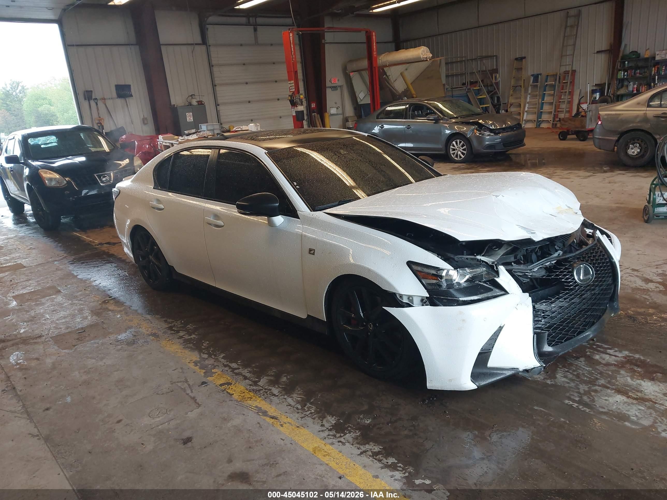 2018 Lexus GS 350 F Sport, VIN JTHBZ1BLXJA012887 — Front end