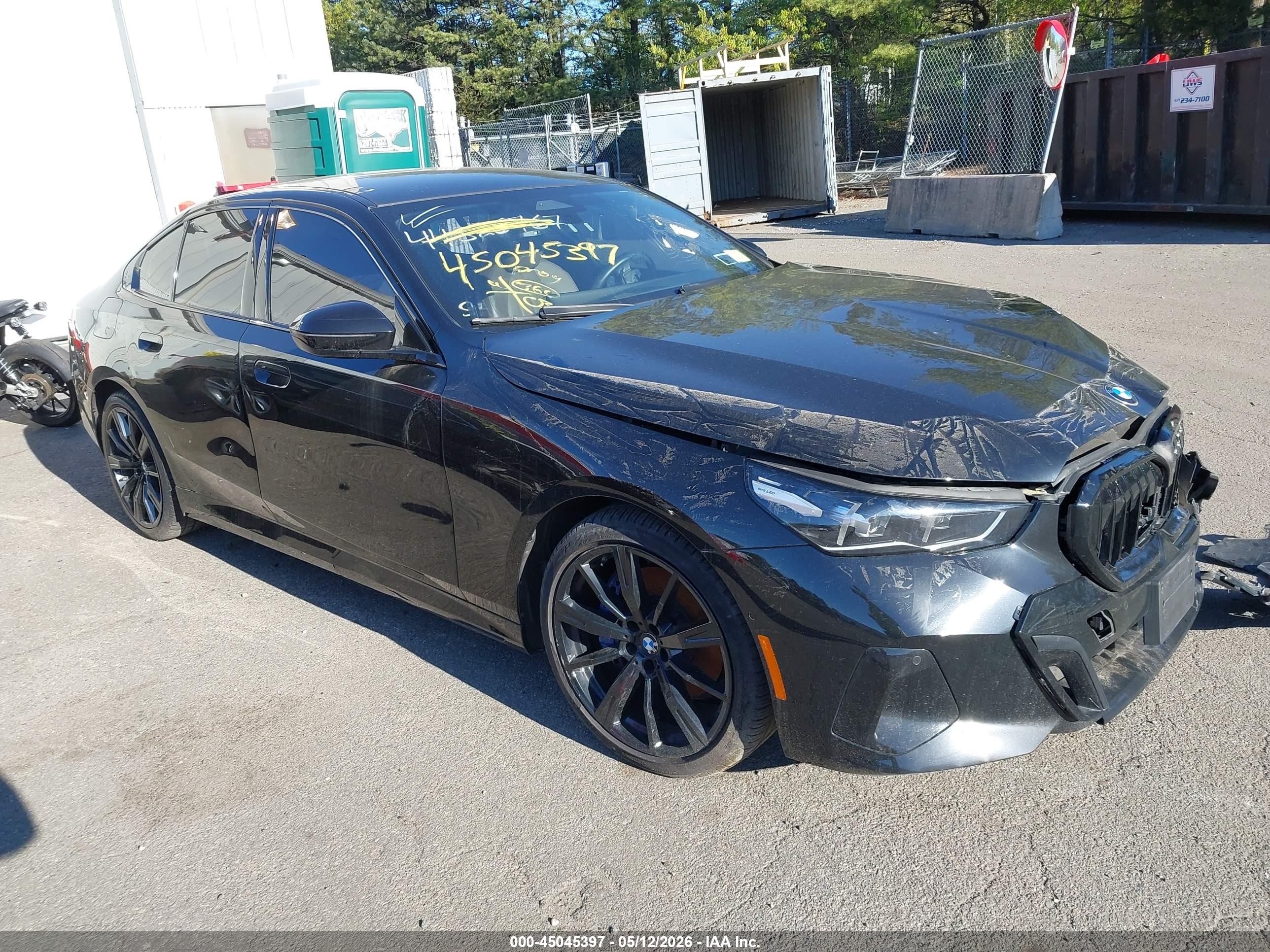 2024 BMW 5 Series 530i xDrive, VIN WBA53FJ06RCR17256 — Front end