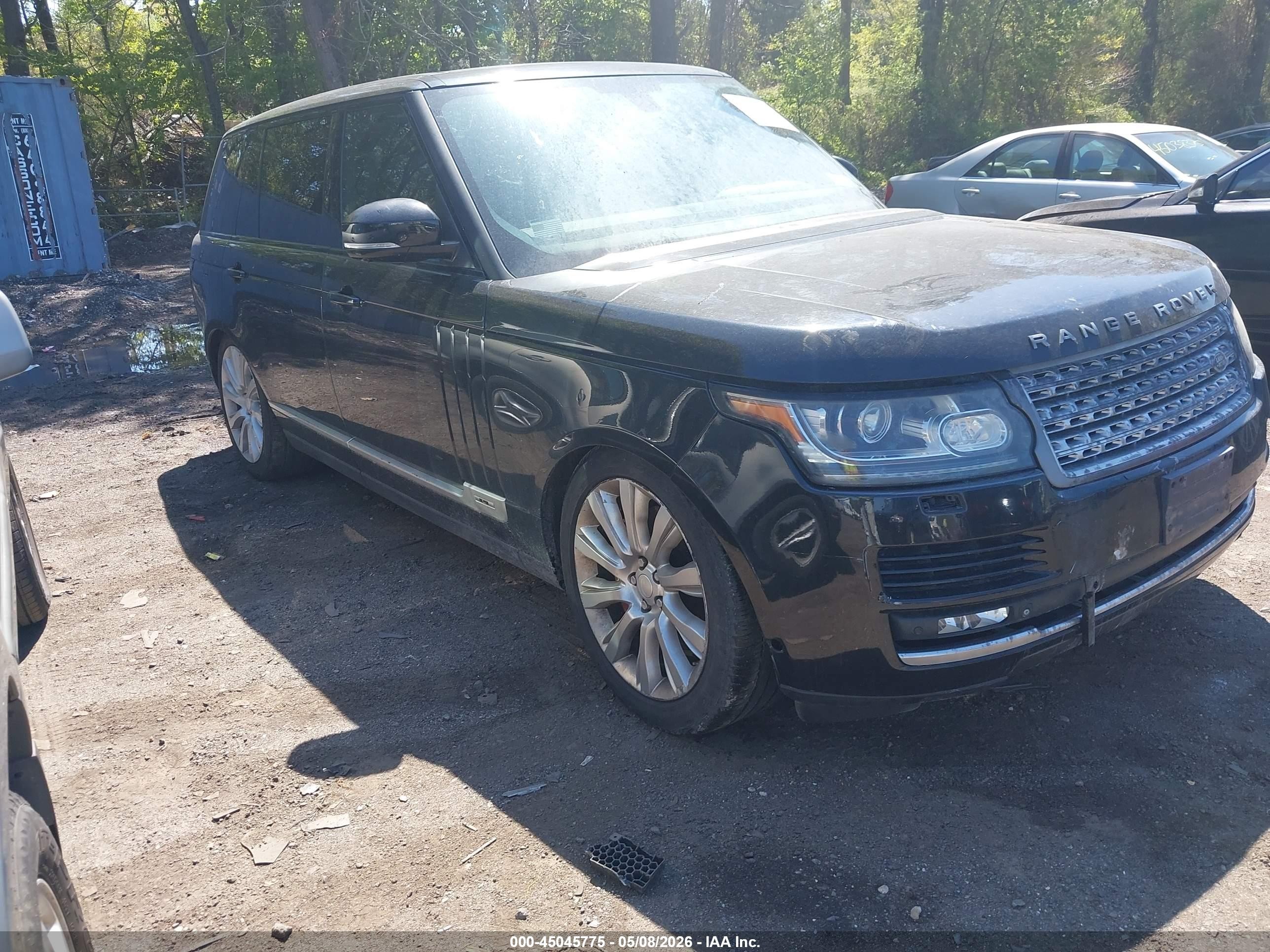 2014 Land Rover Range Rover Supercharged, VIN SALGS3TF4EA187232 — Engine fire