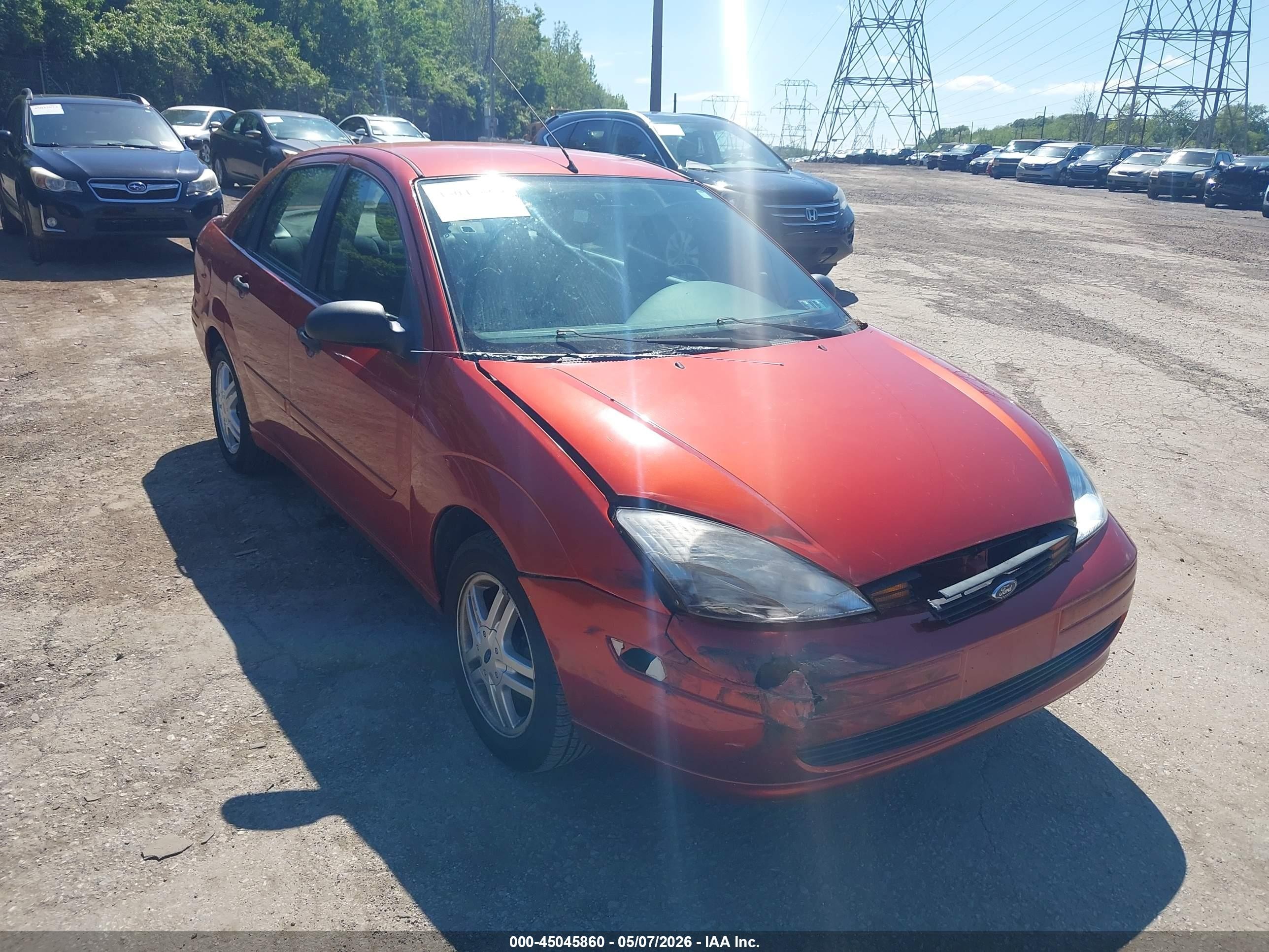 2000 Ford Focus SE, VIN 1FAFP3431YW321913 — Перед