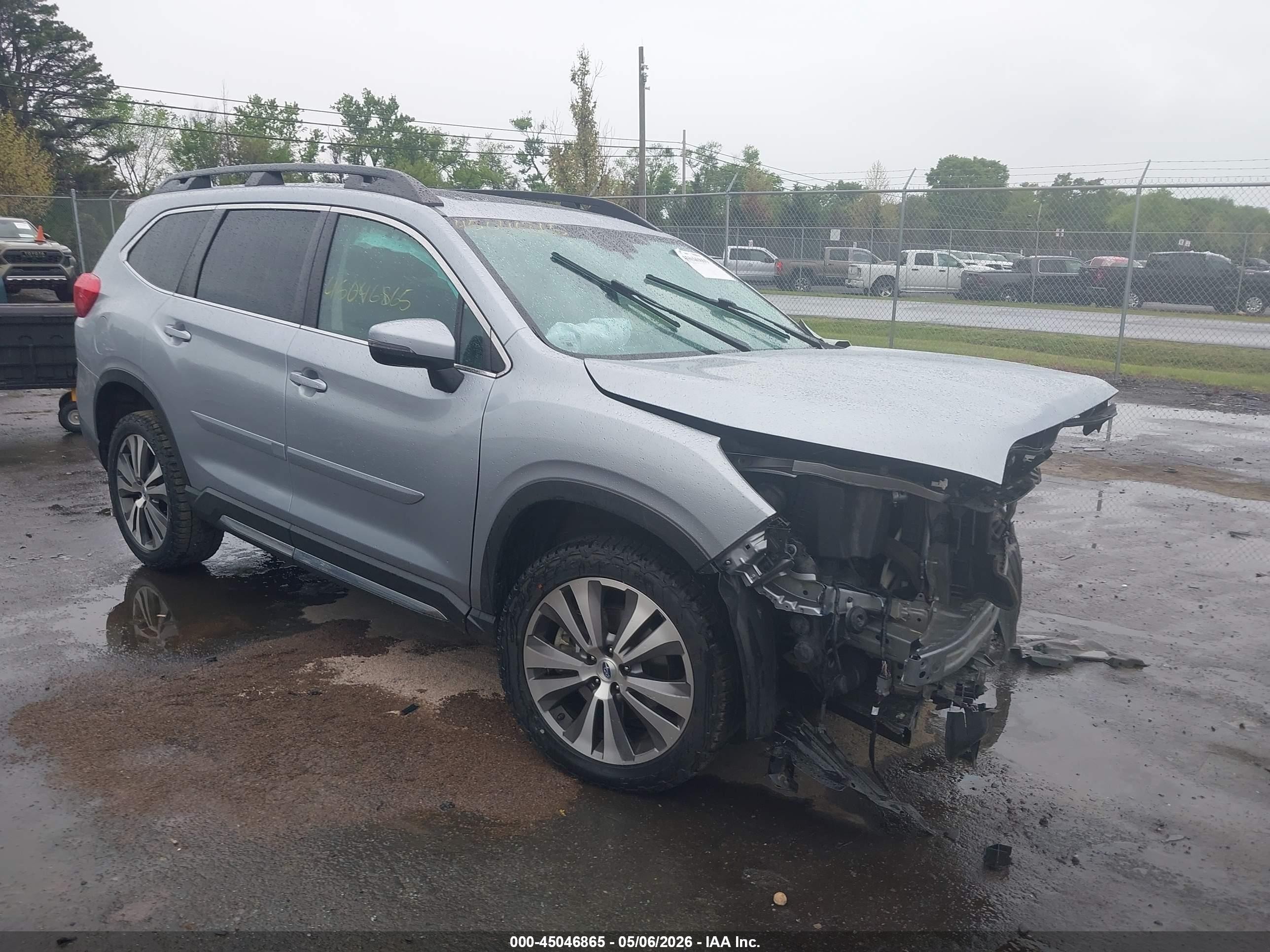 2021 Subaru Ascent Limited, VIN 4S4WMAPD9M3453160 — Front end