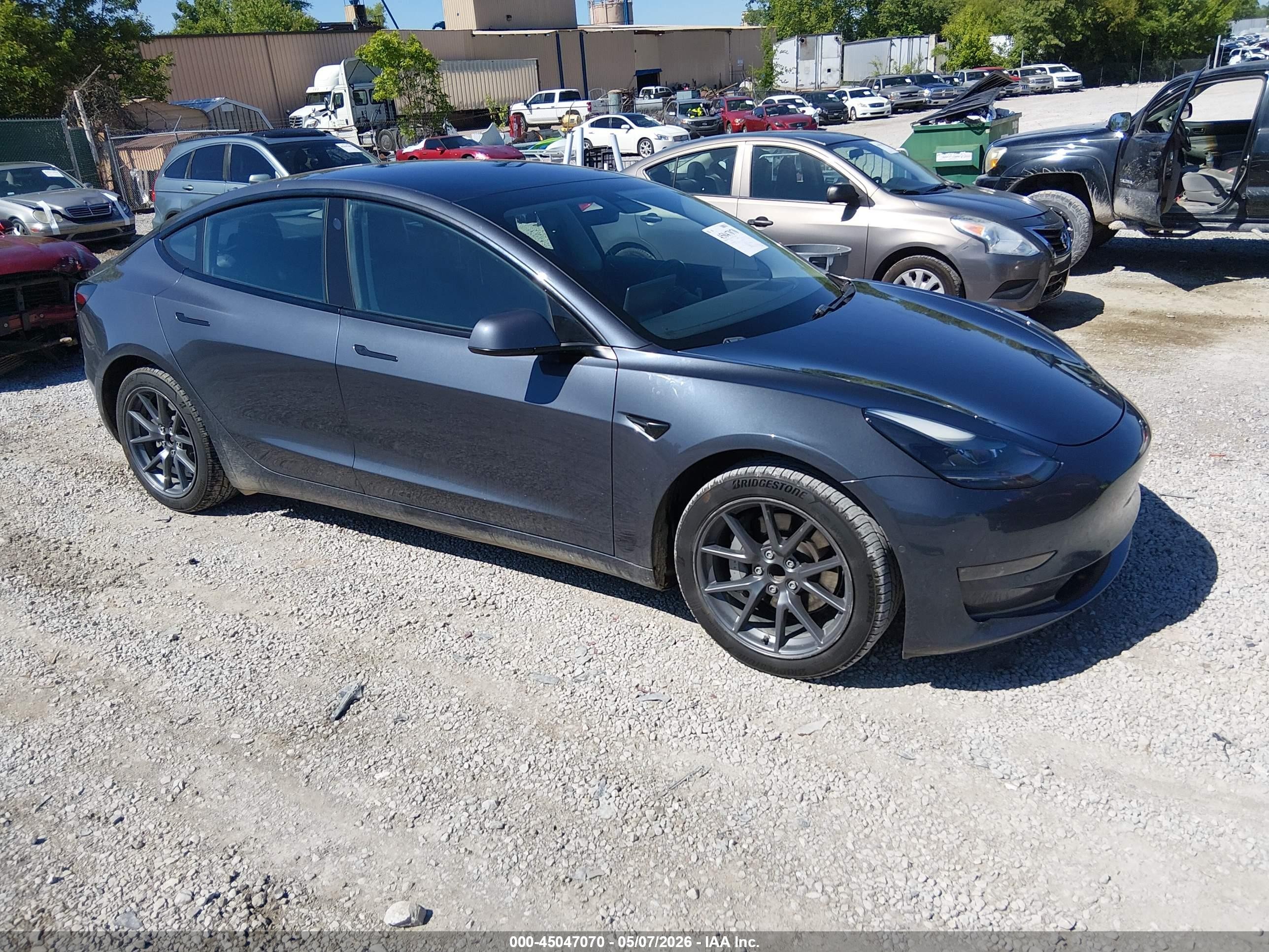 2021 Tesla Model 3 Standard Range Plus, VIN 5YJ3E1EA8MF866882 — Auction photo