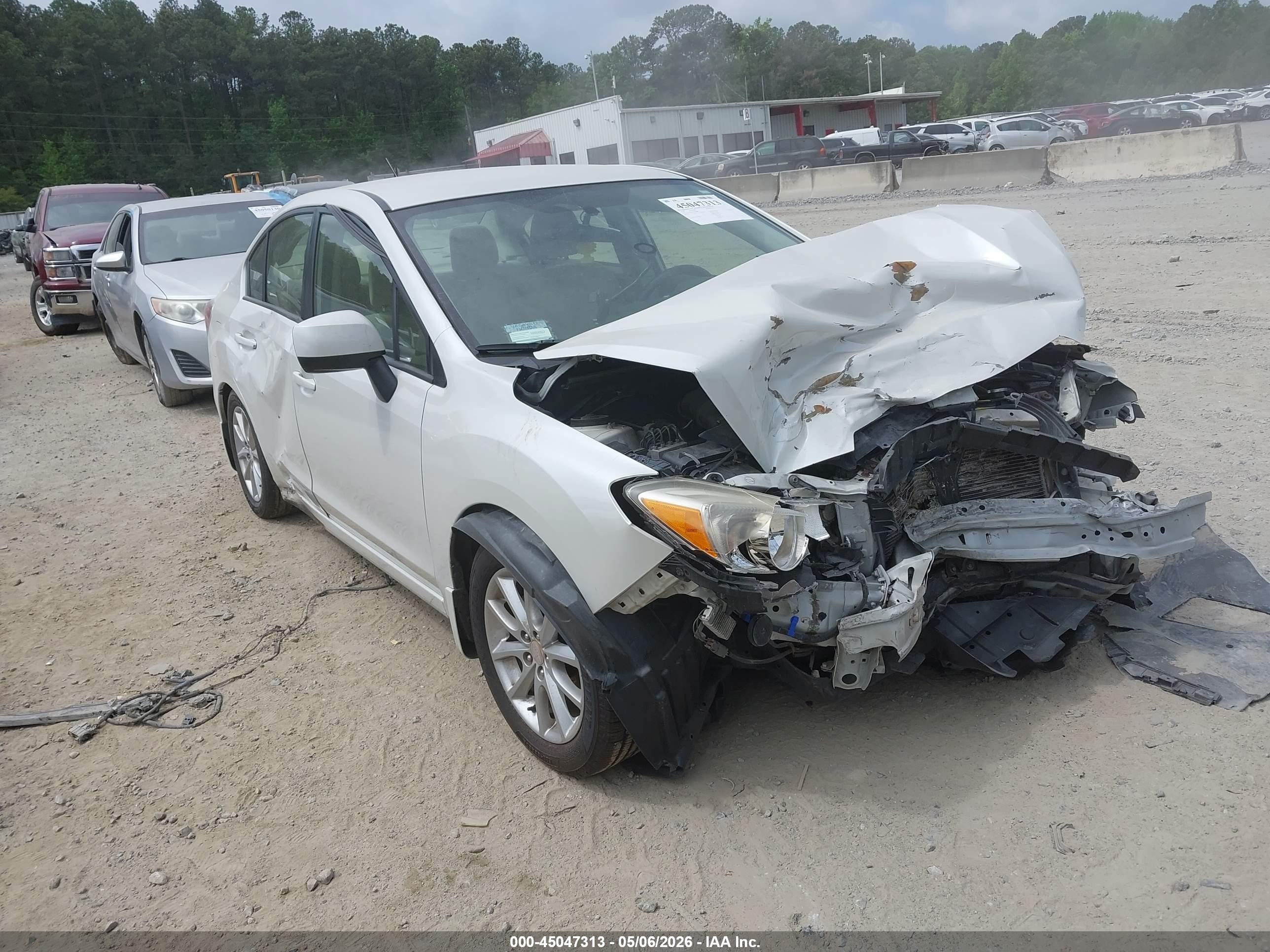2014 Subaru Impreza Premium, VIN JF1GJAB68EH016089 — Front end