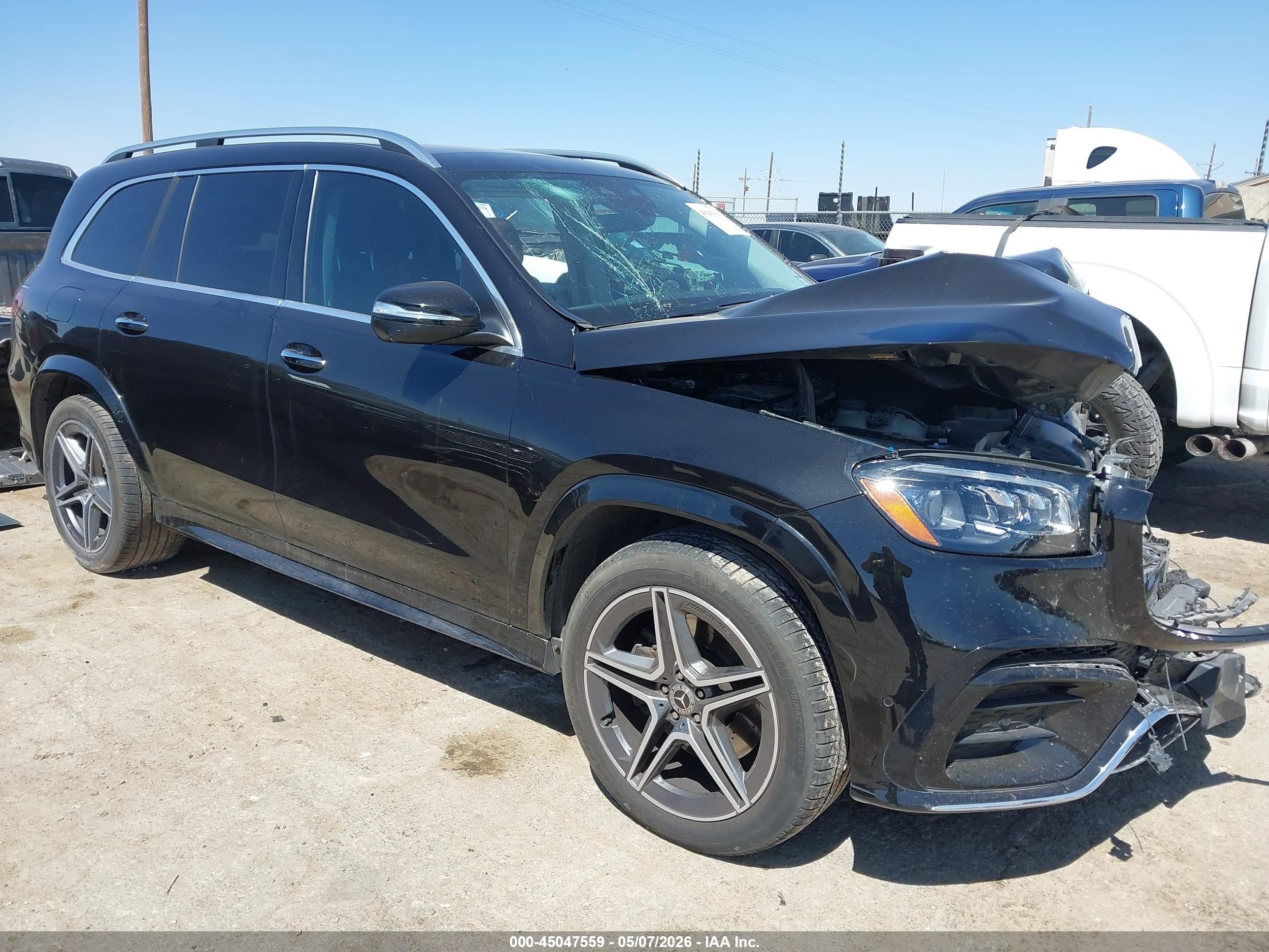 2024 Mercedes-Benz GLS 450, VIN 4JGFF5KE7RB208789 — Front end