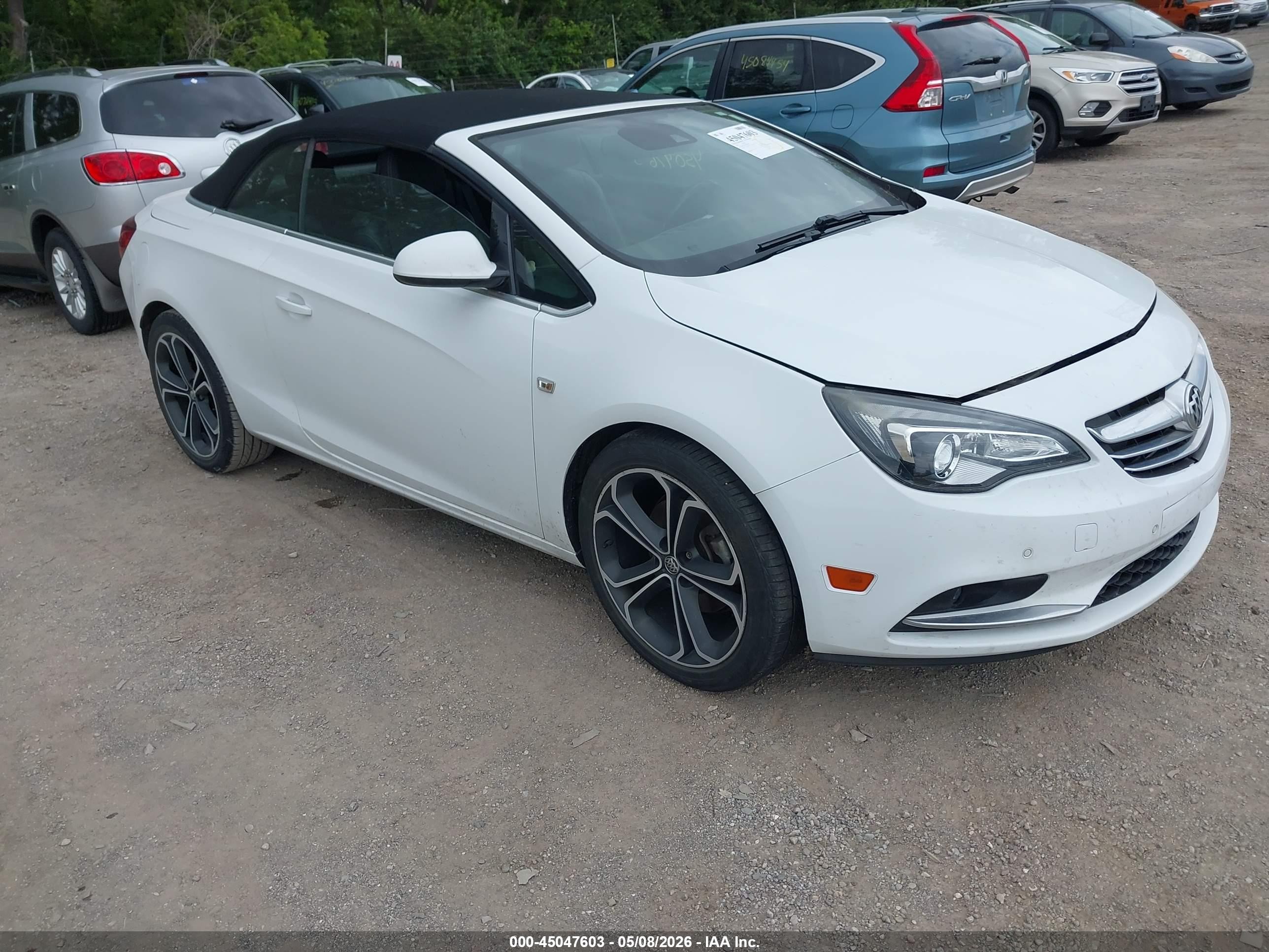 2016 Buick Cascada Premium, VIN W04WT3N5XGG036927 — Front end